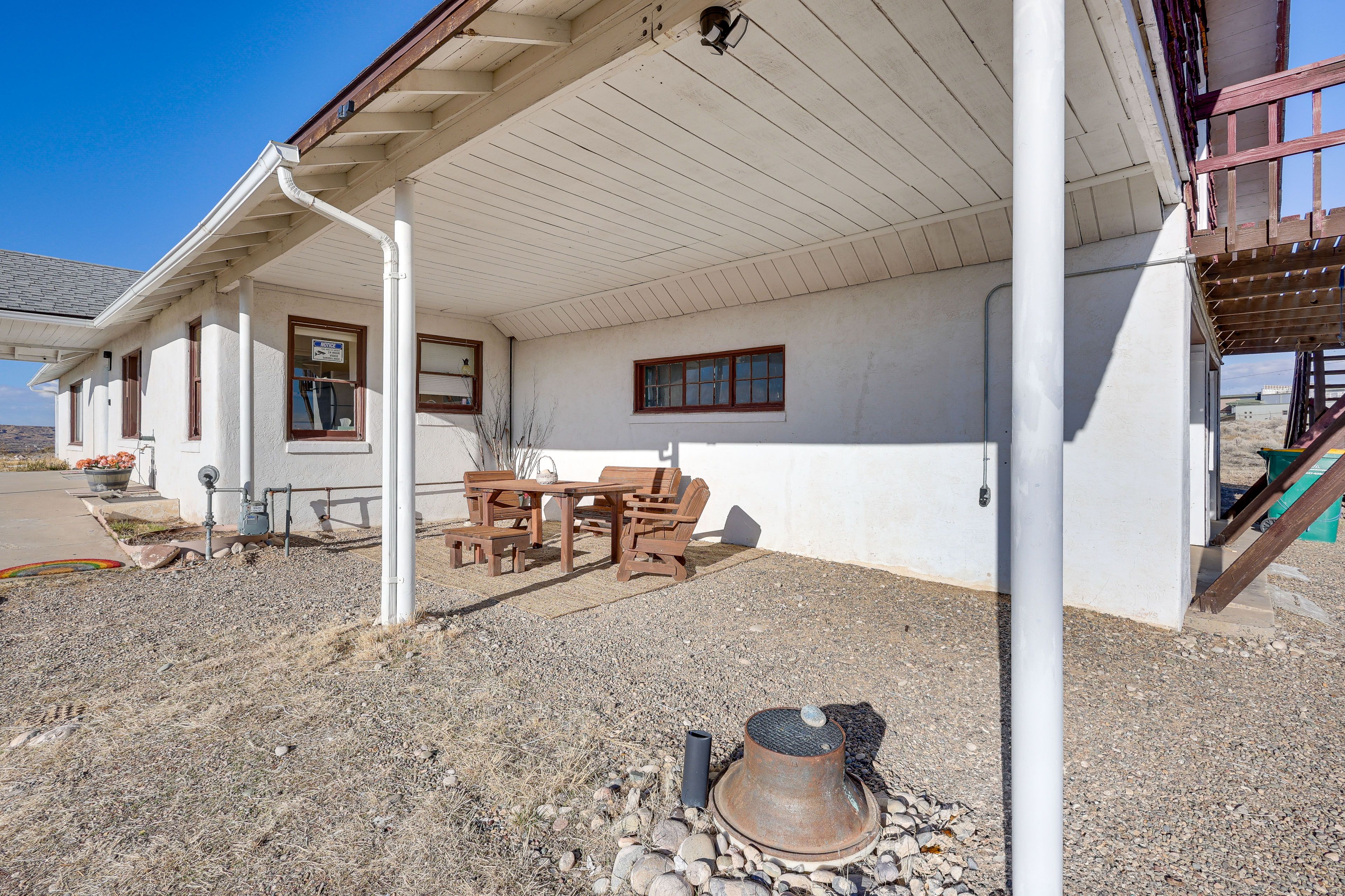 Outdoor Dining Area