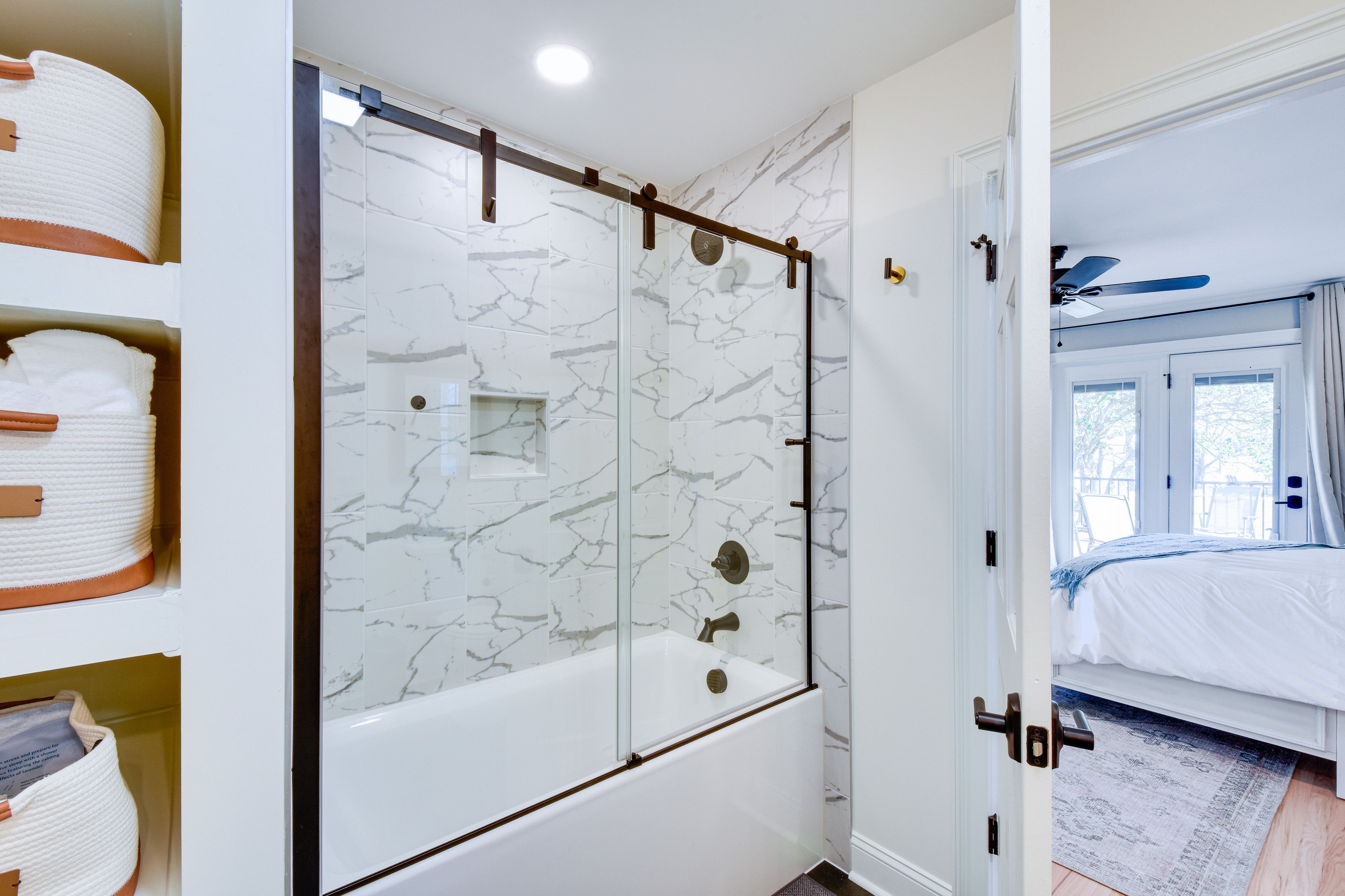 Full Bathroom | 1st Floor