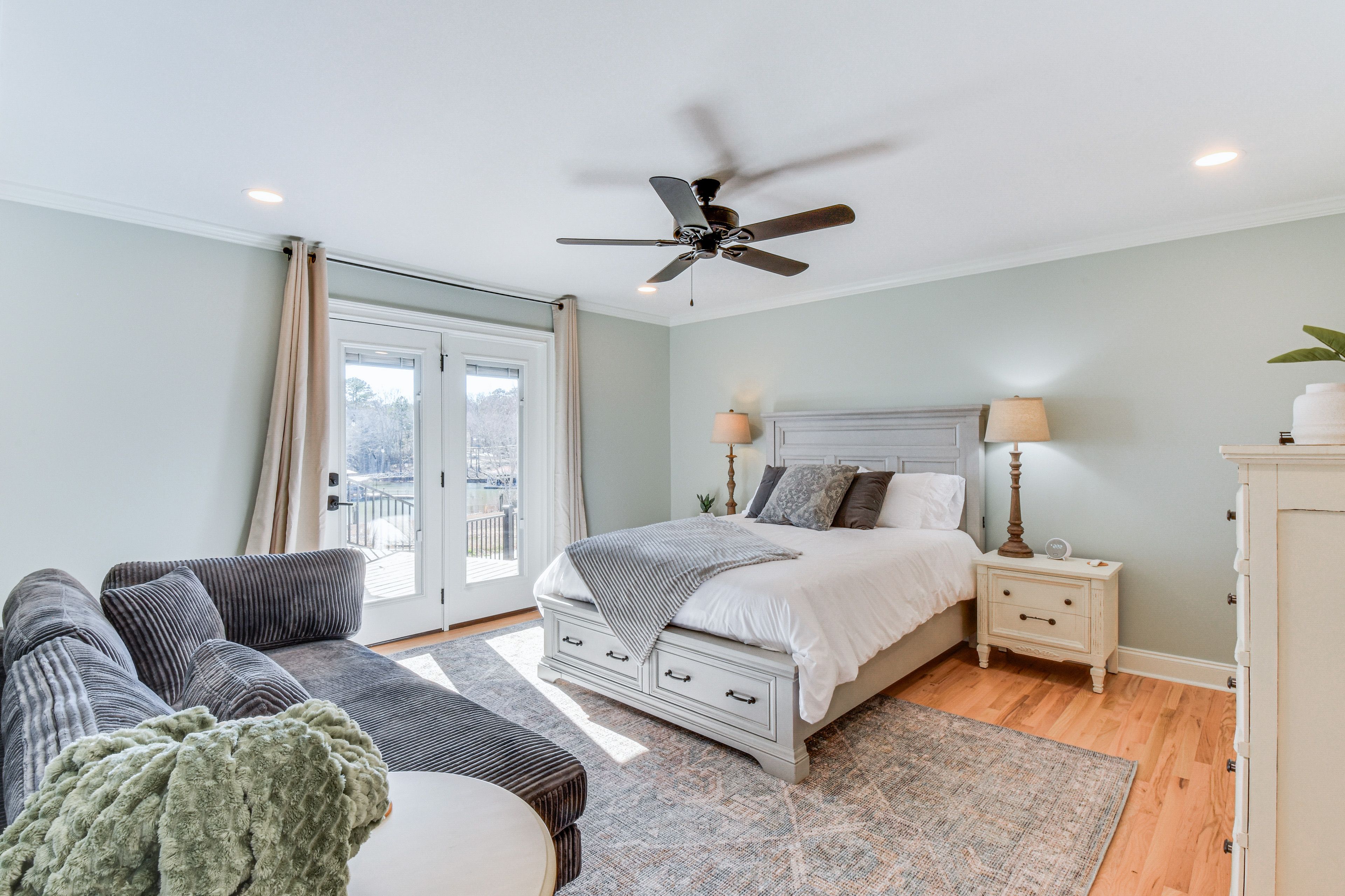 Bedroom 2 | Queen Bed | 1st Floor