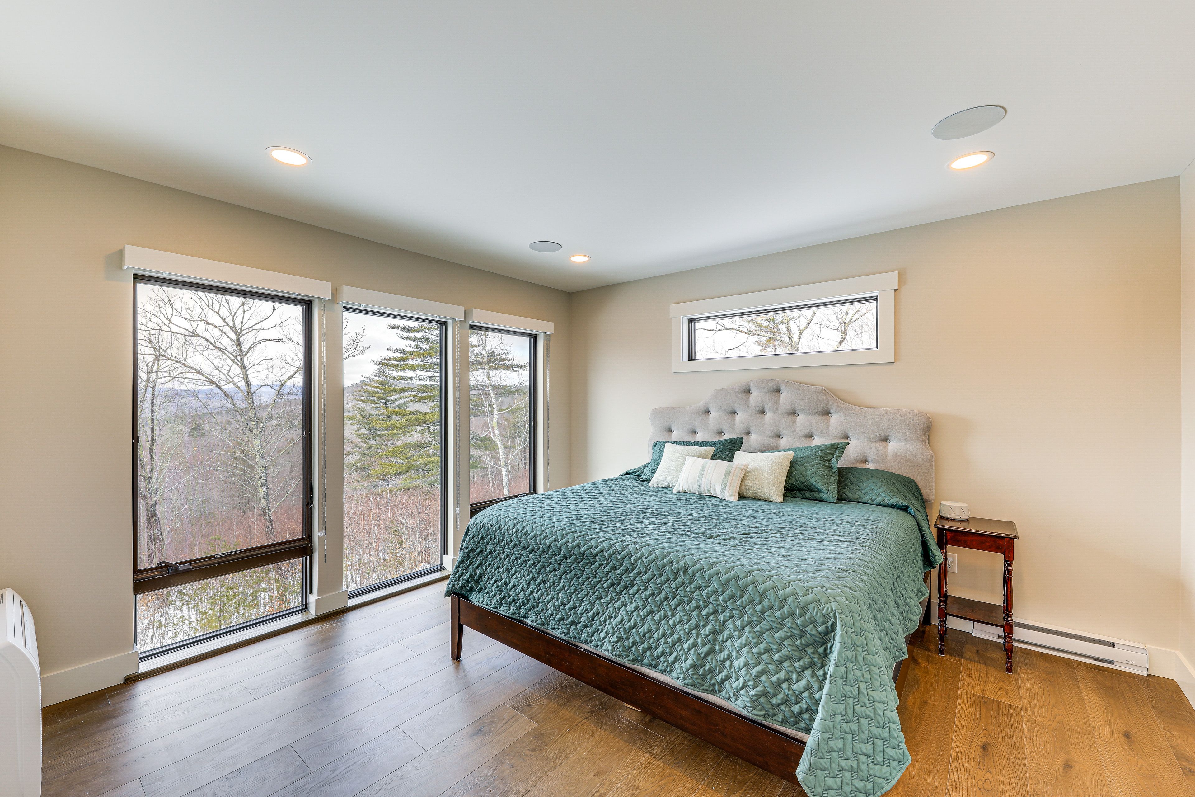 Bedroom 1 | 1st Floor | King Bed