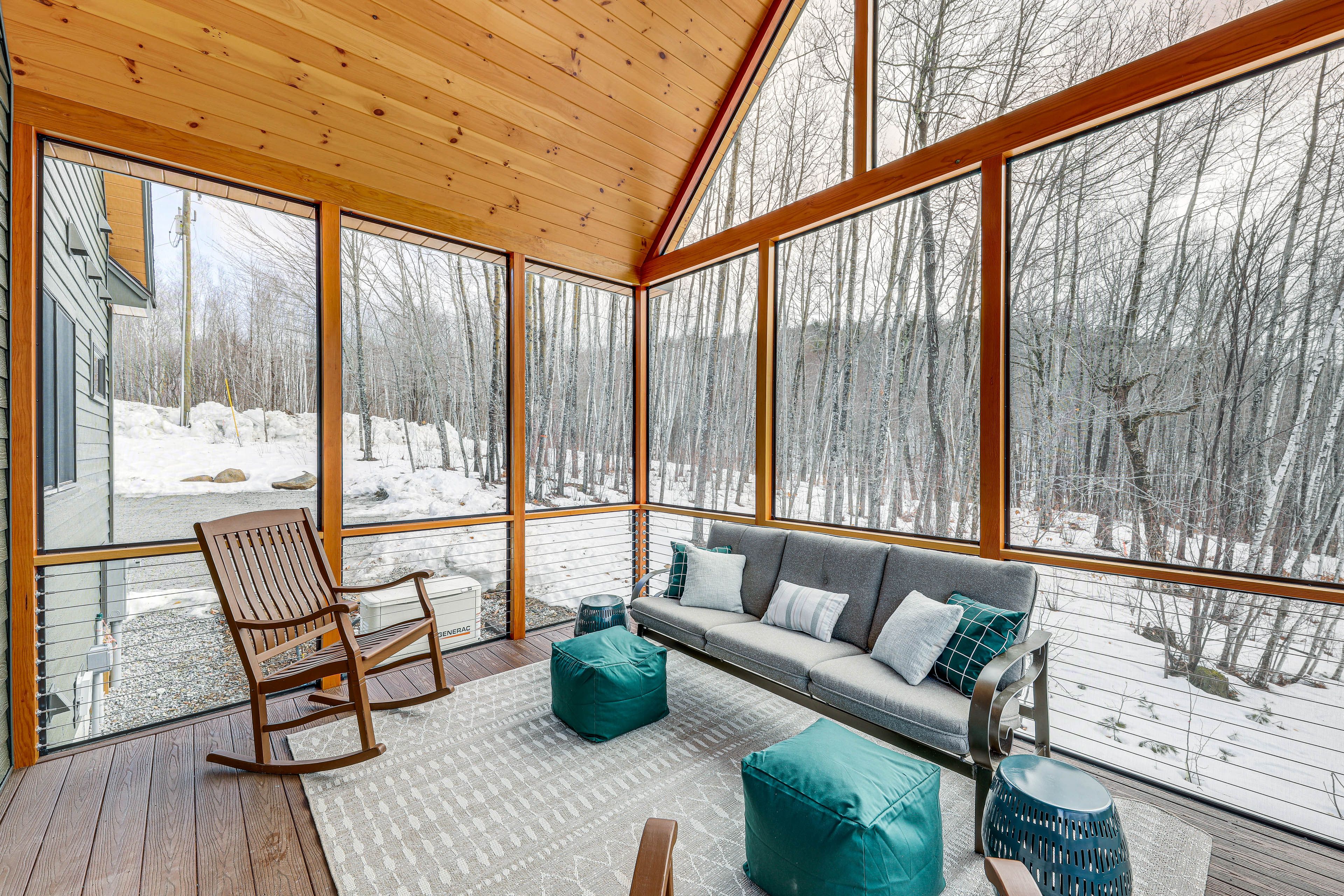 Screened Porch | 1st Floor