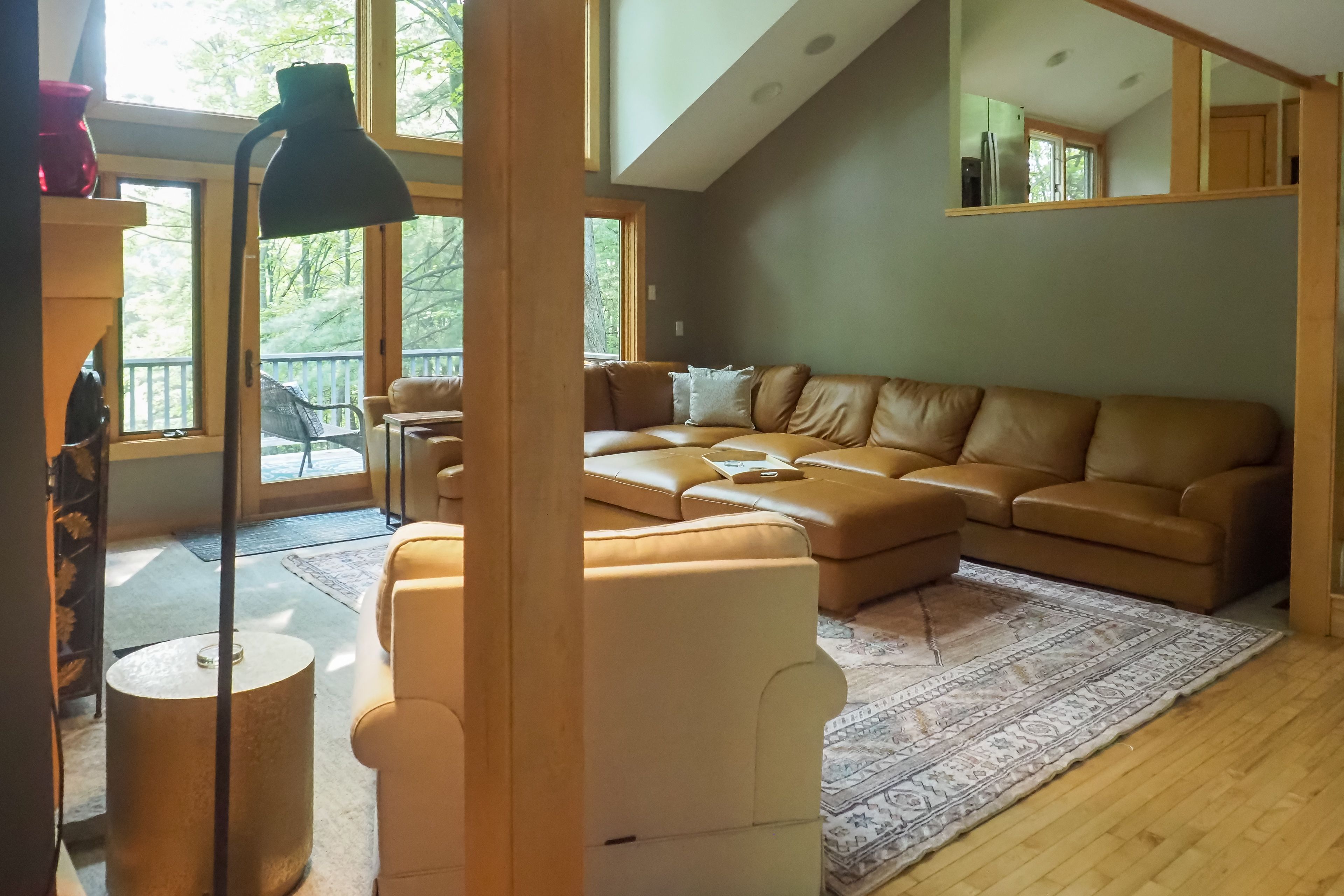 Living Room | Central A/C & Heat | Smart TV | 2nd Level (Entry Level)