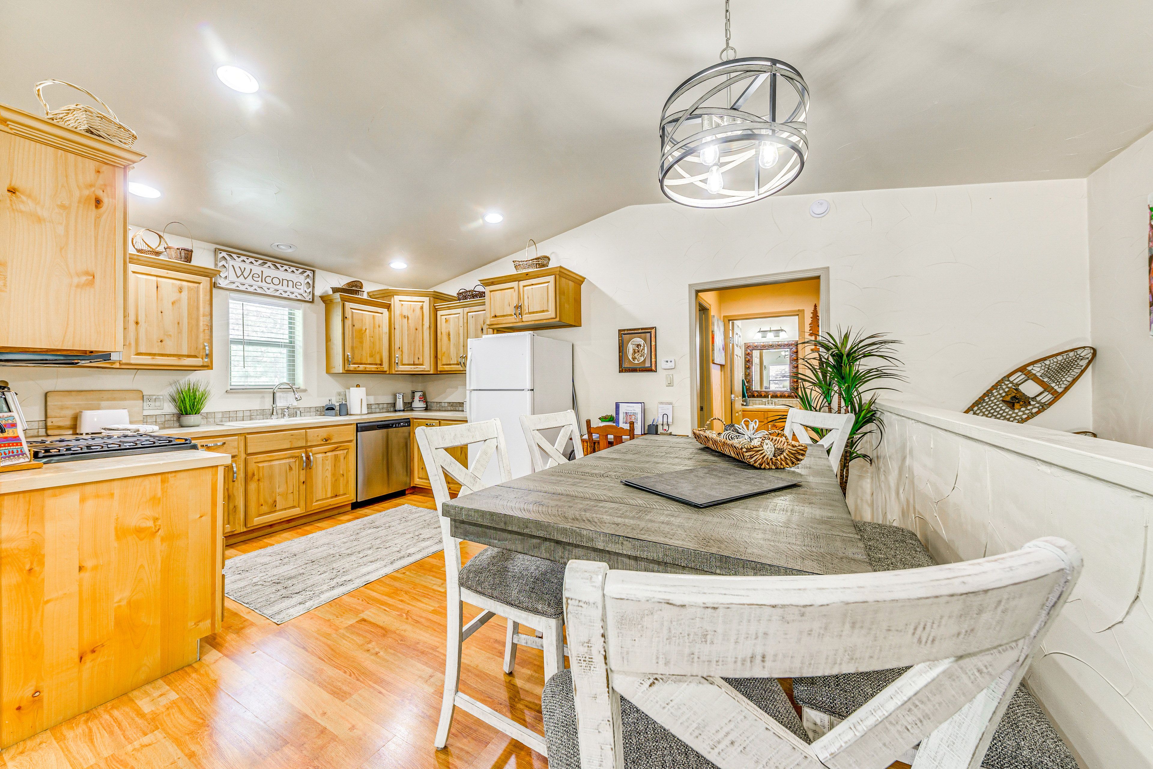 Dining Area | 2nd Floor | Dishware & Flatware Provided | Central A/C & Heating