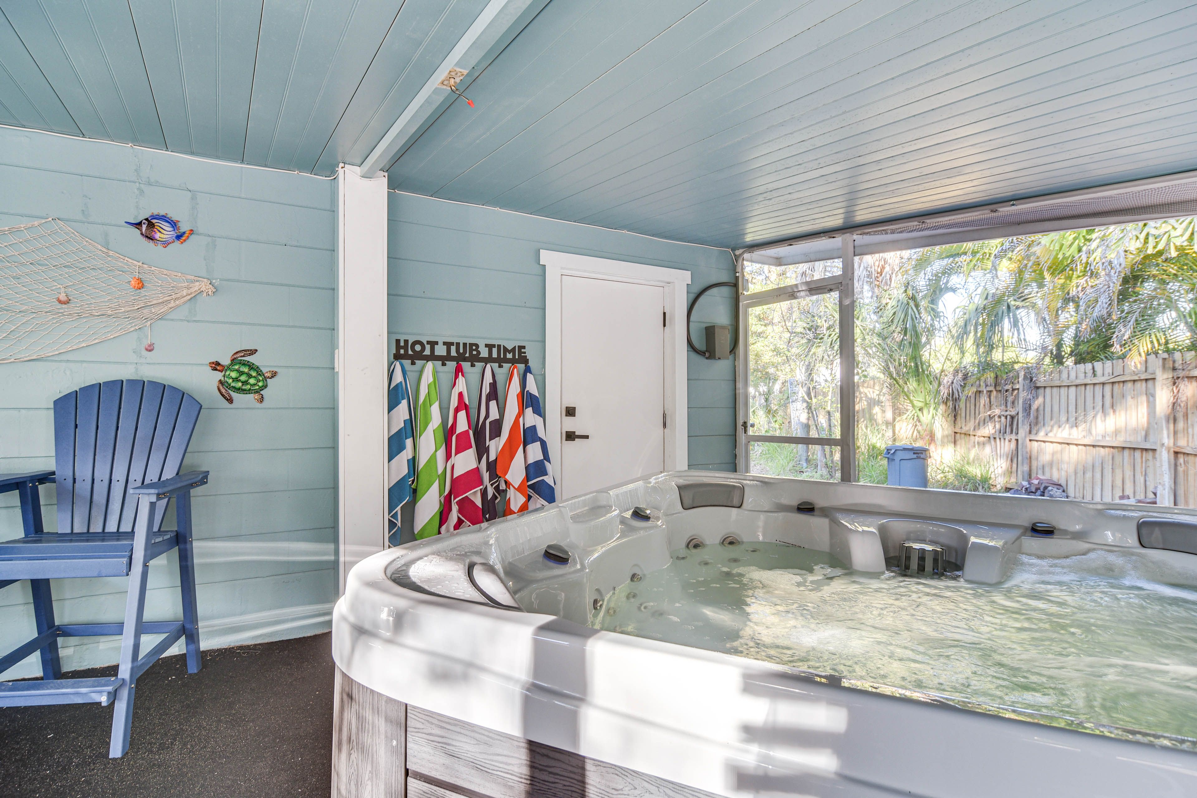 Screened-In Porch