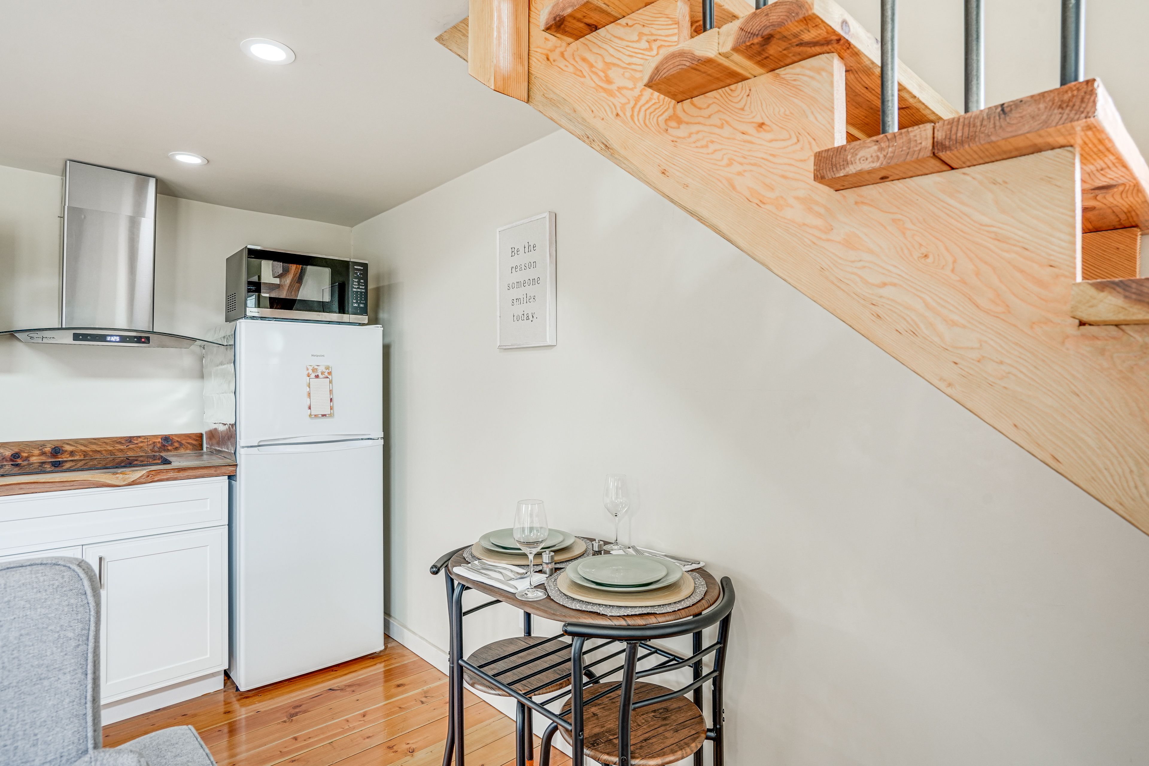 Dining Area | Main Level | Dishware & Flatware Provided