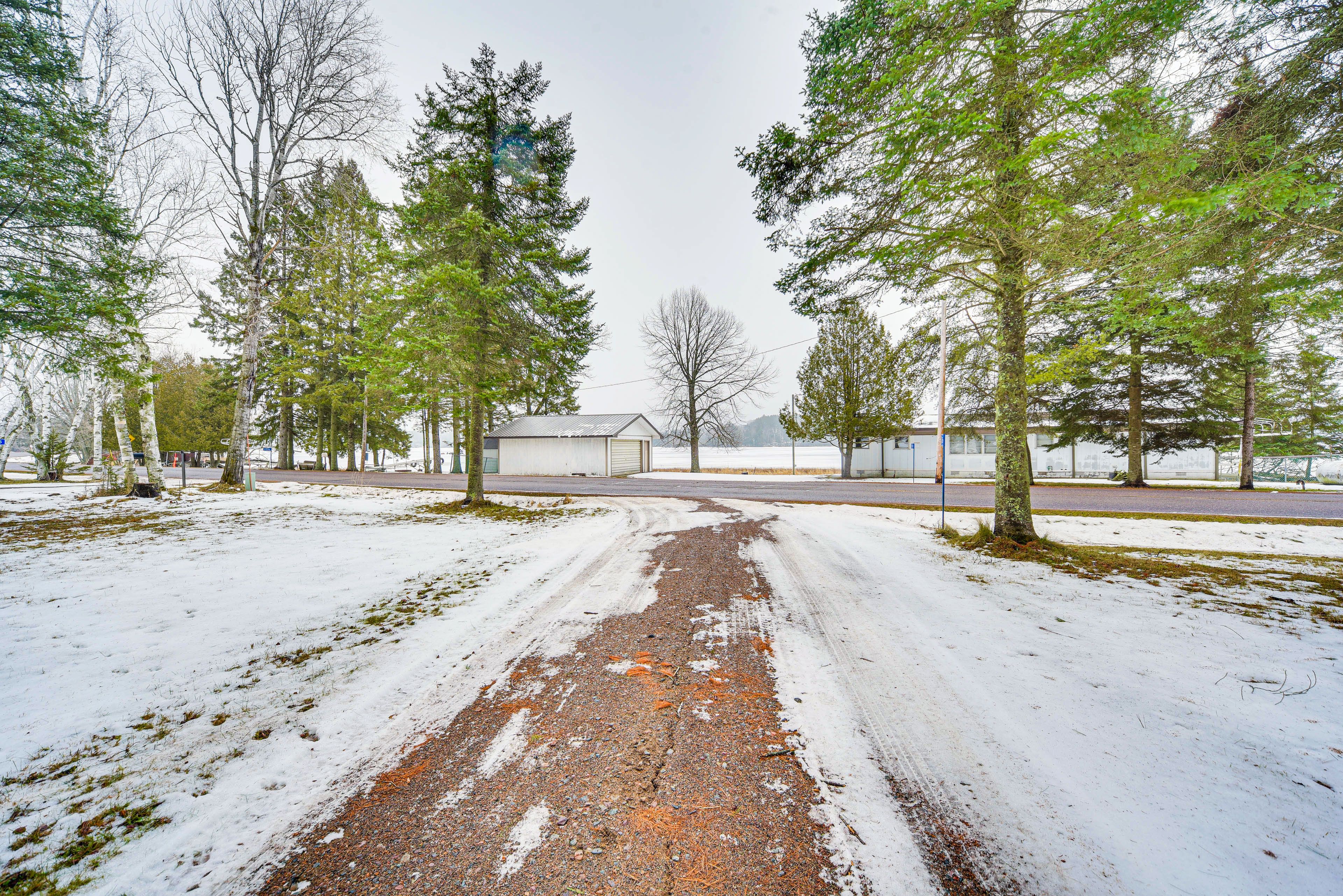 Butternut Lake | Private Dock & Lake Access