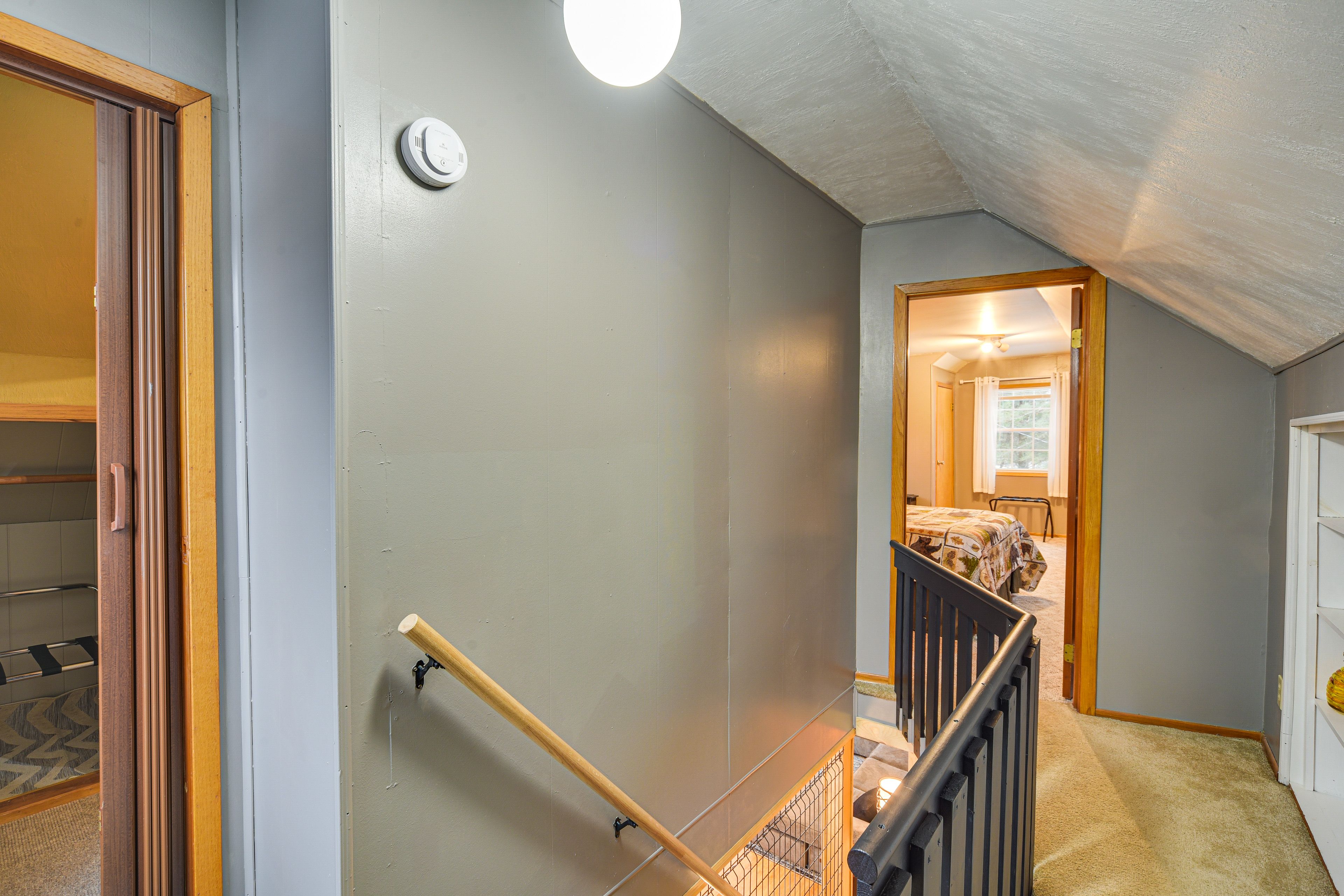 Upstairs Landing | 2nd Floor