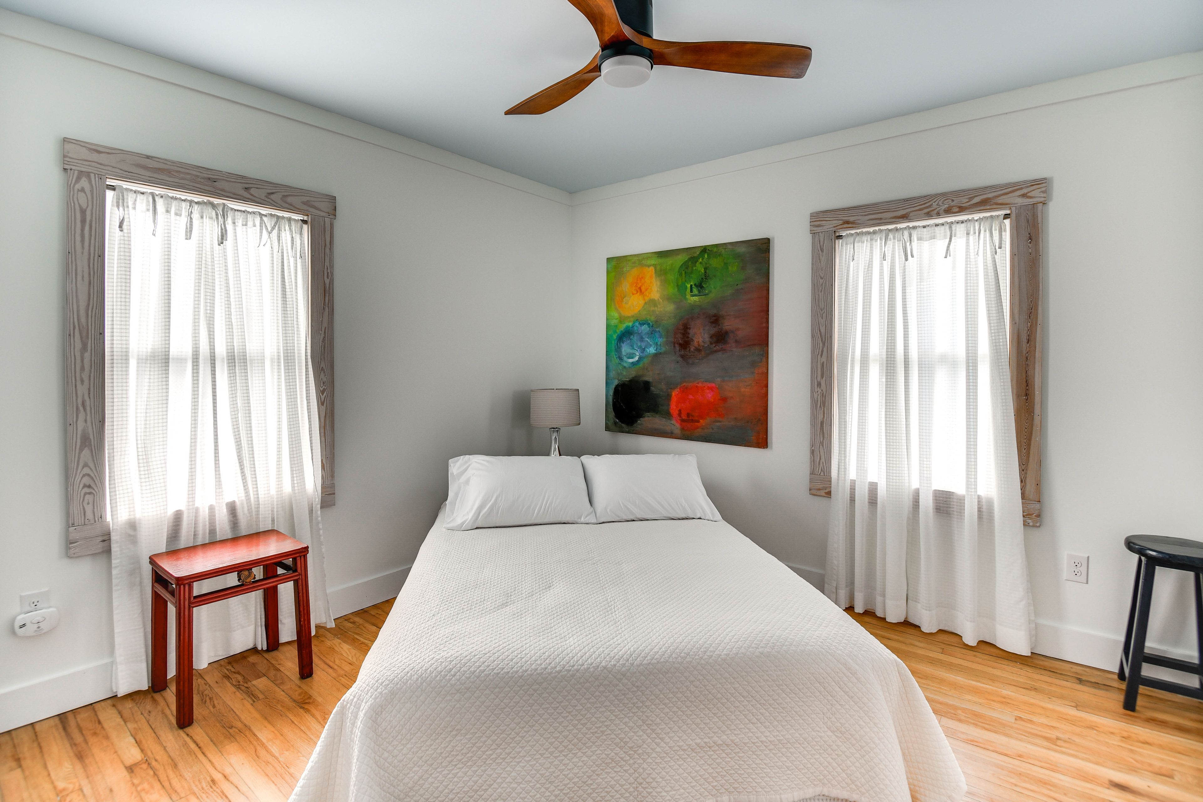 Bedroom 1 | 1st Floor | Queen Bed | Linens Provided
