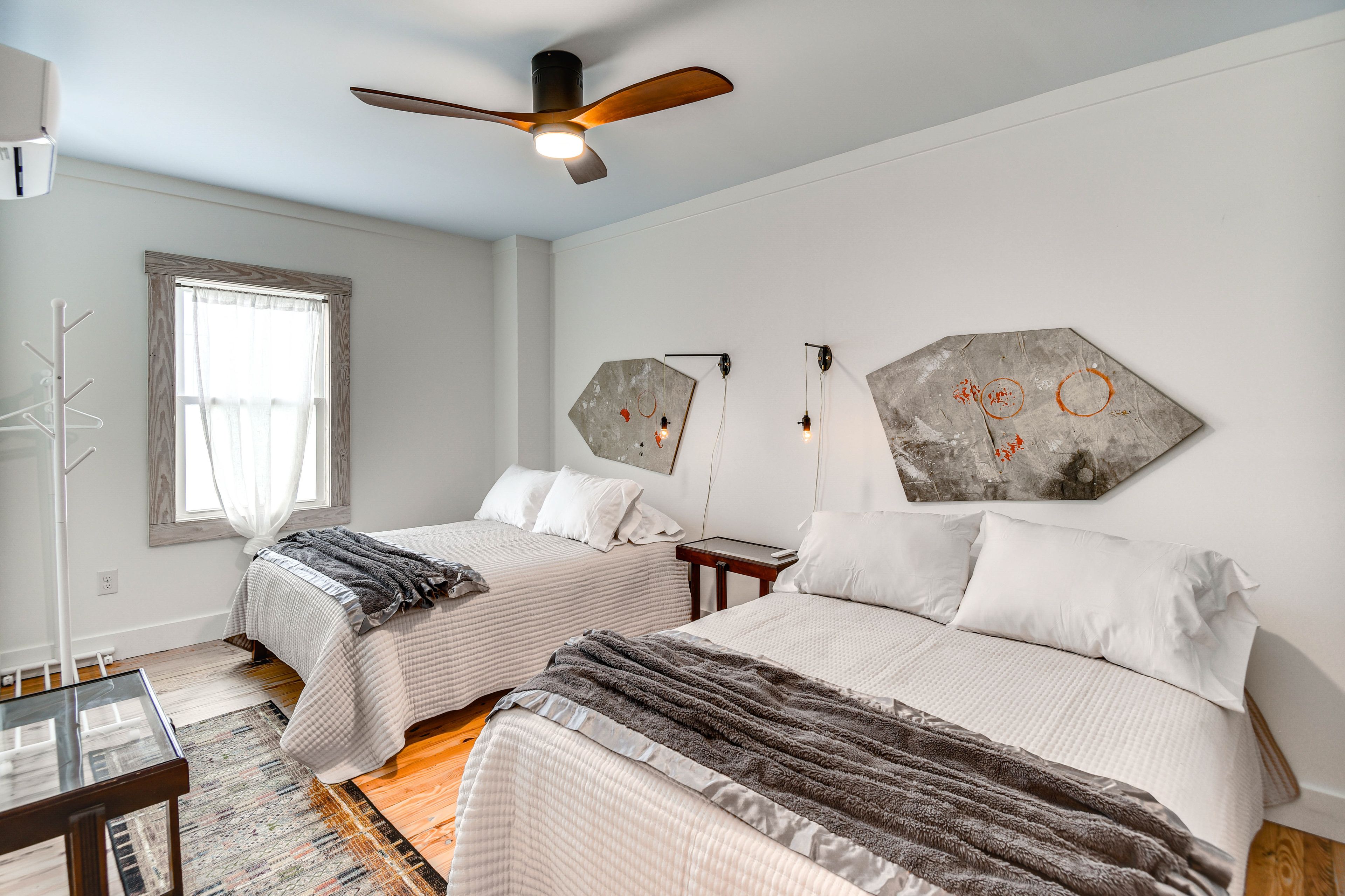 Bedroom 2 | 1st Floor | 2 Full Beds