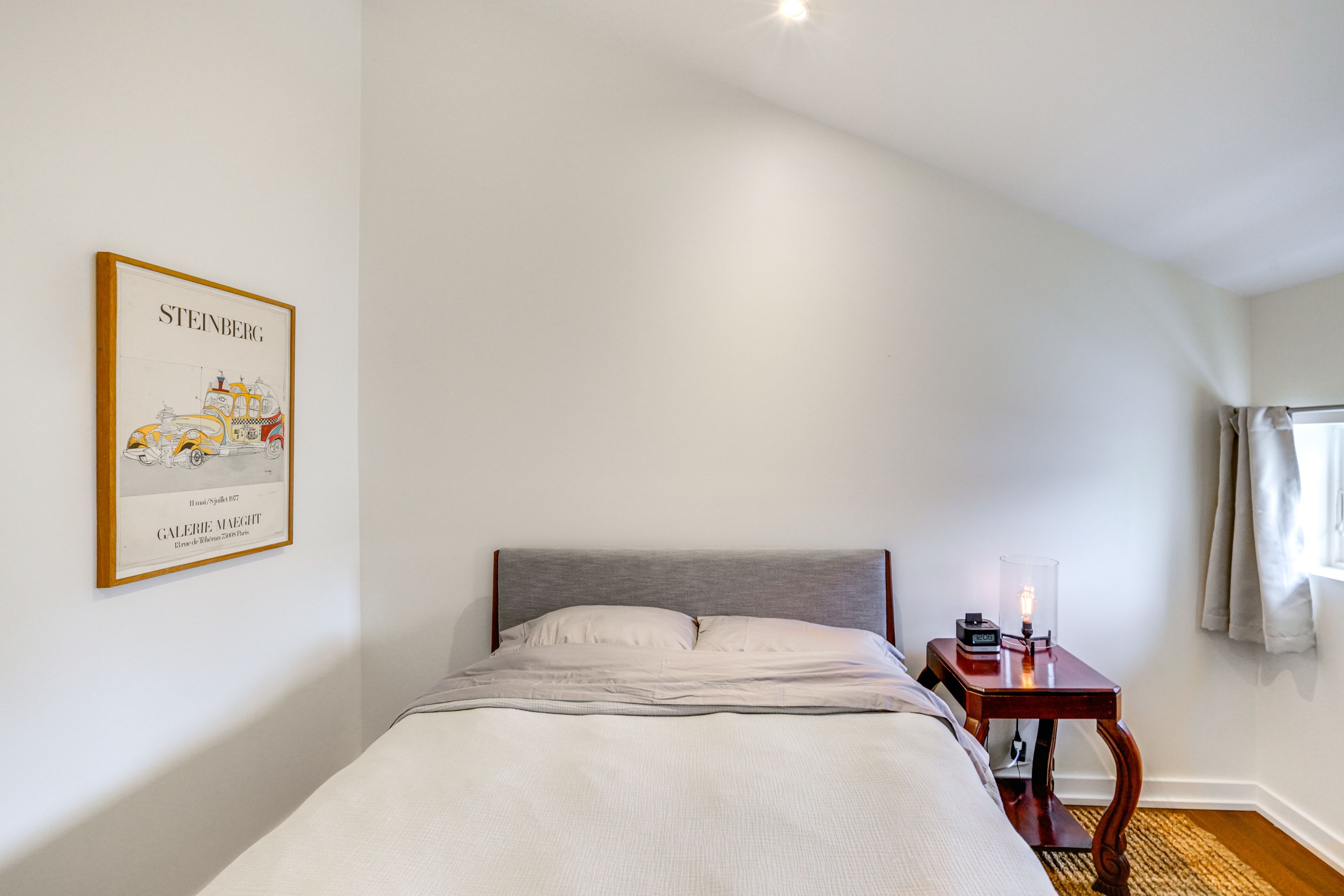Bedroom 1 | Queen Bed | Linens Provided
