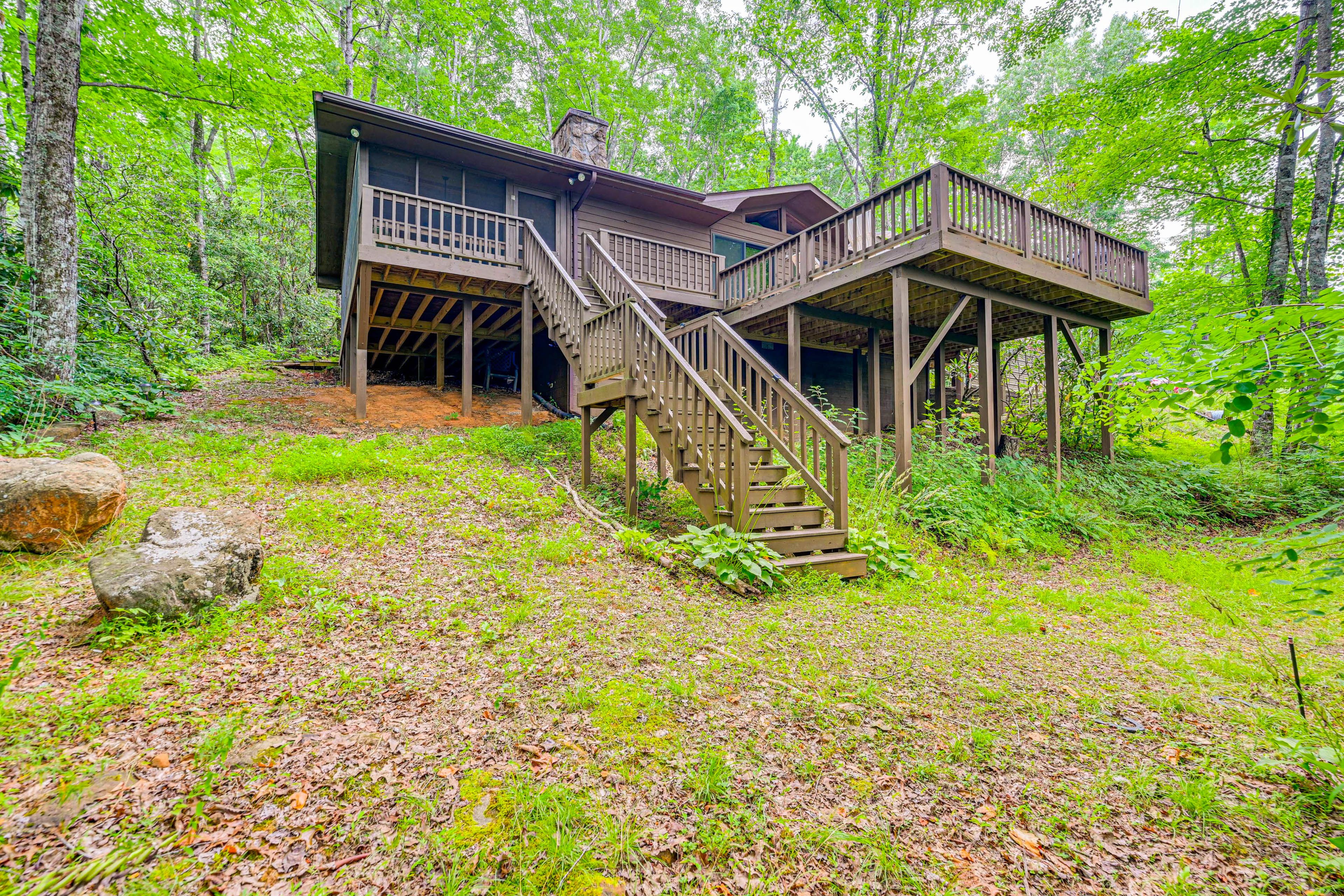 Exterior | Private Yard