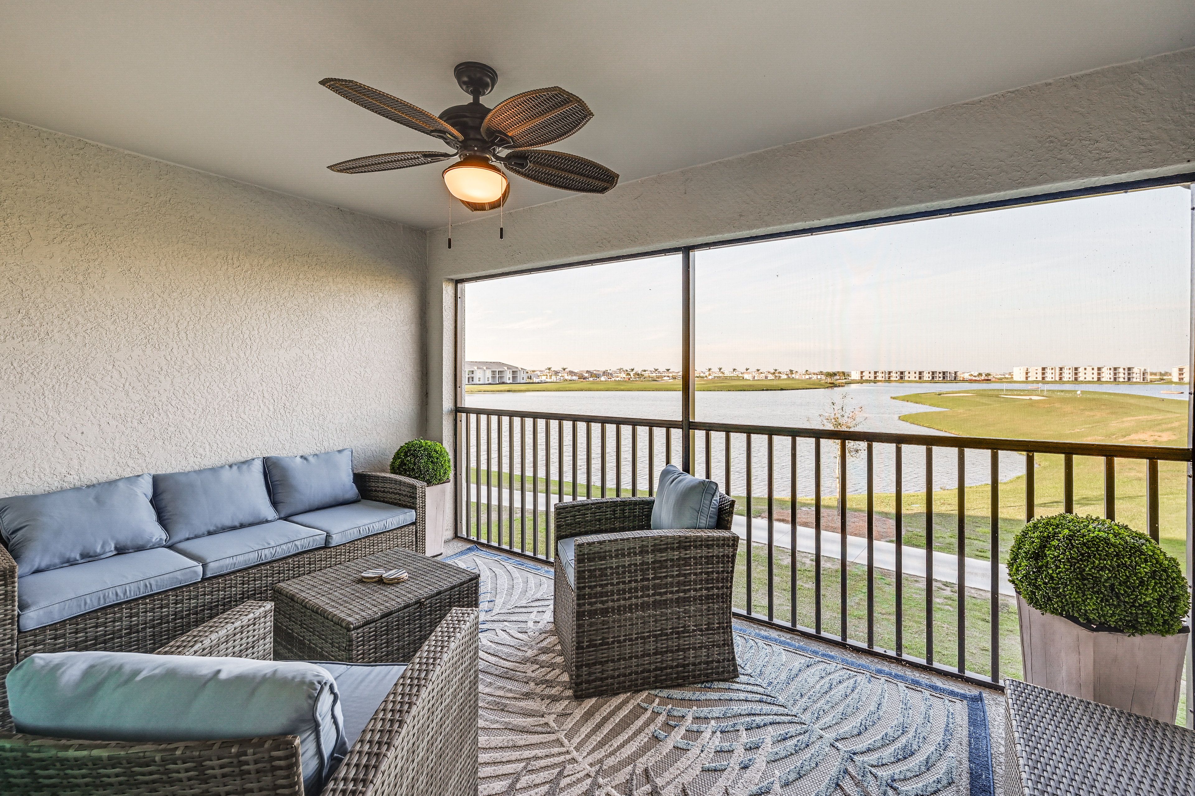 Screened-In Balcony | Golf Course Views