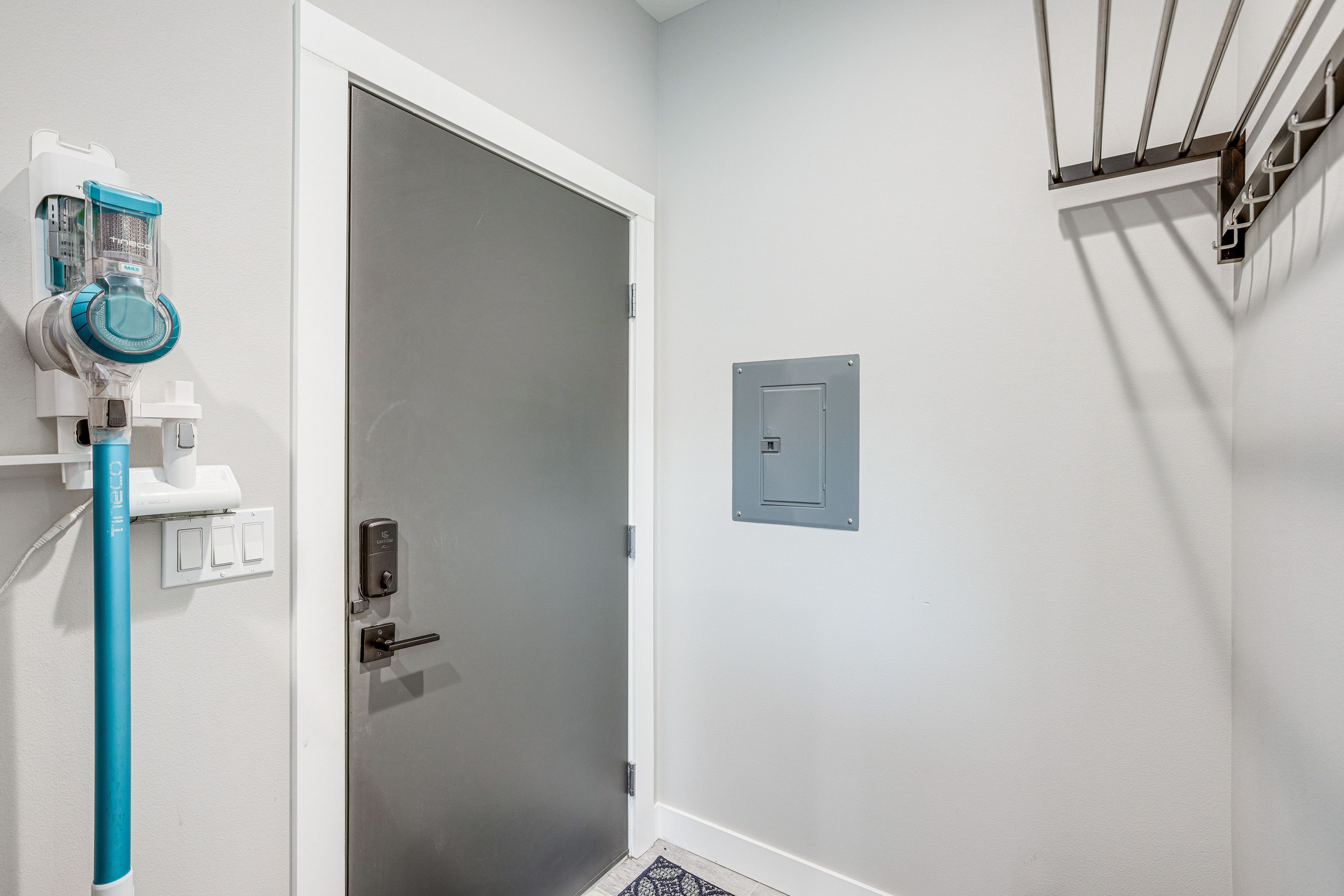 Interior Entryway