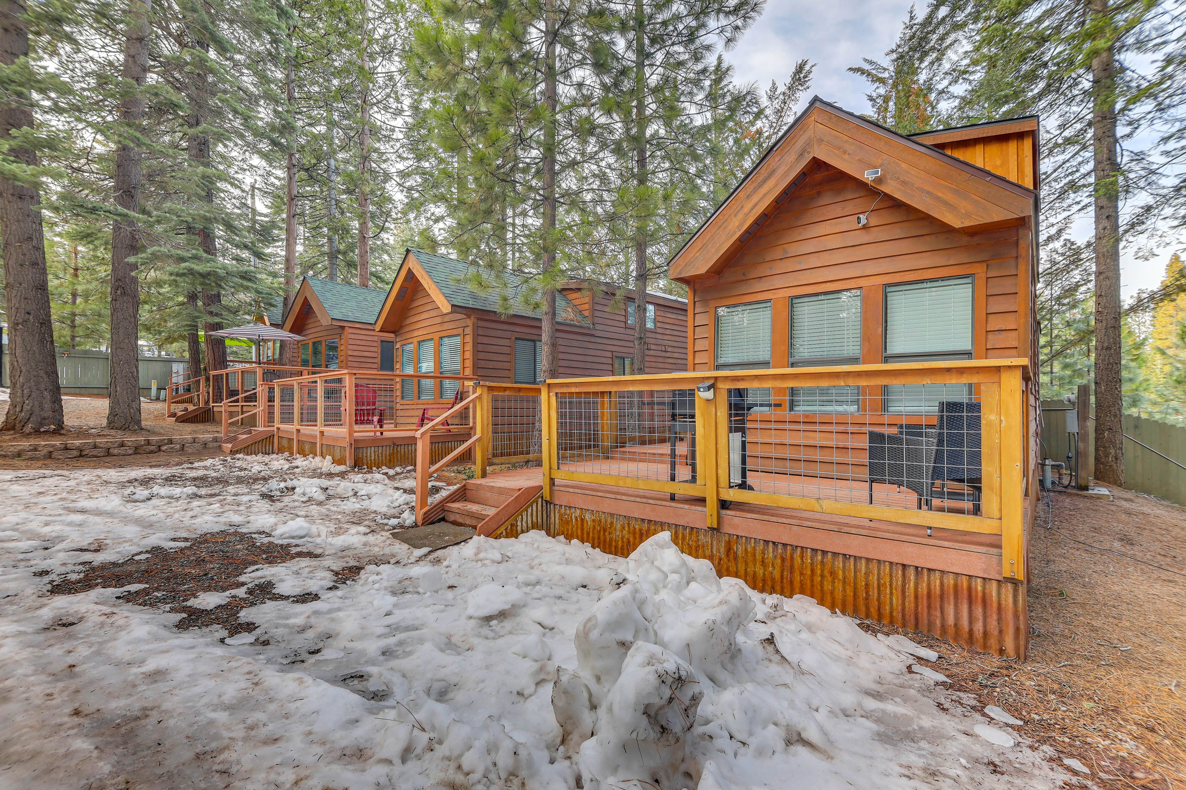 Cabin Exterior | 2 Story