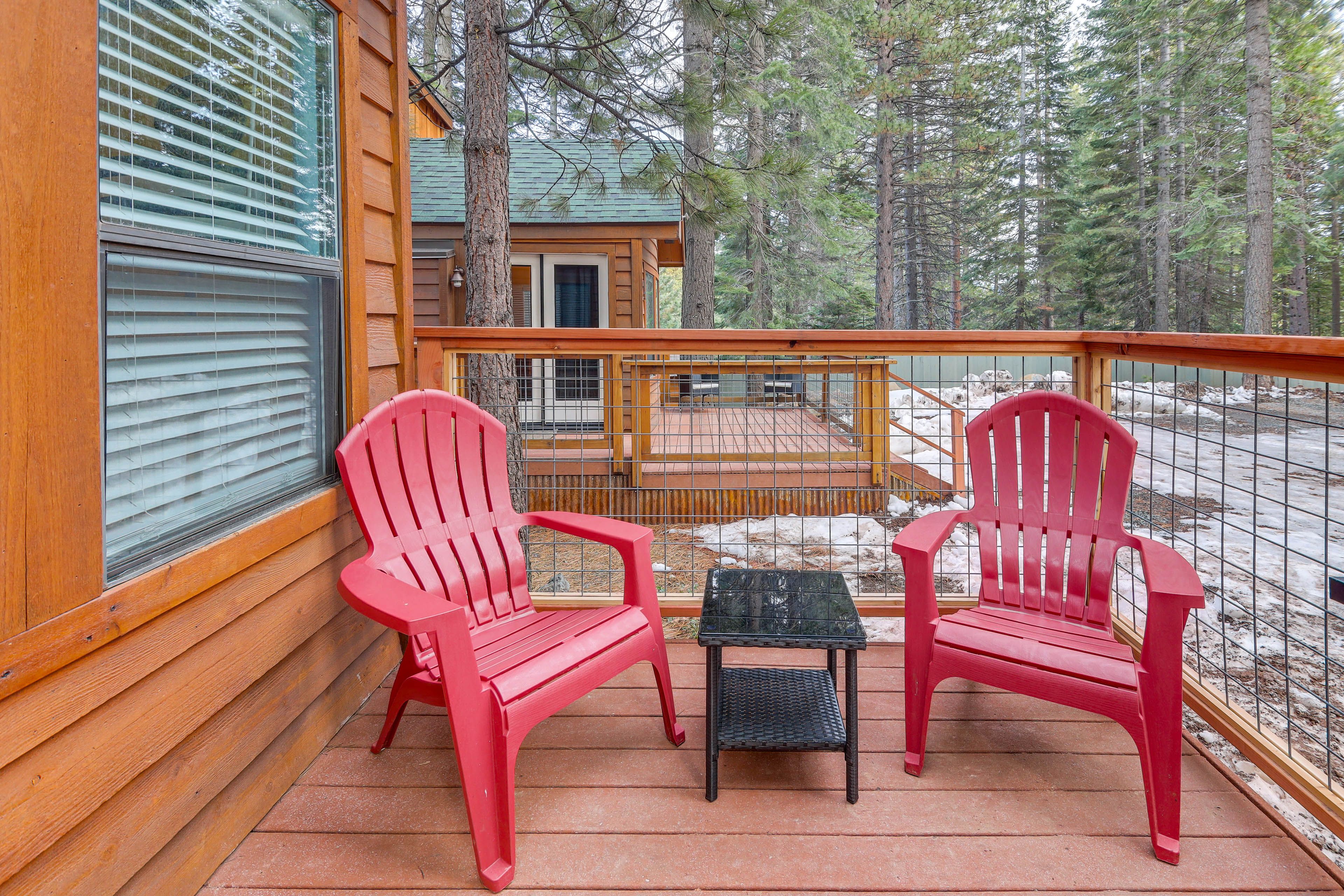 Furnished Deck