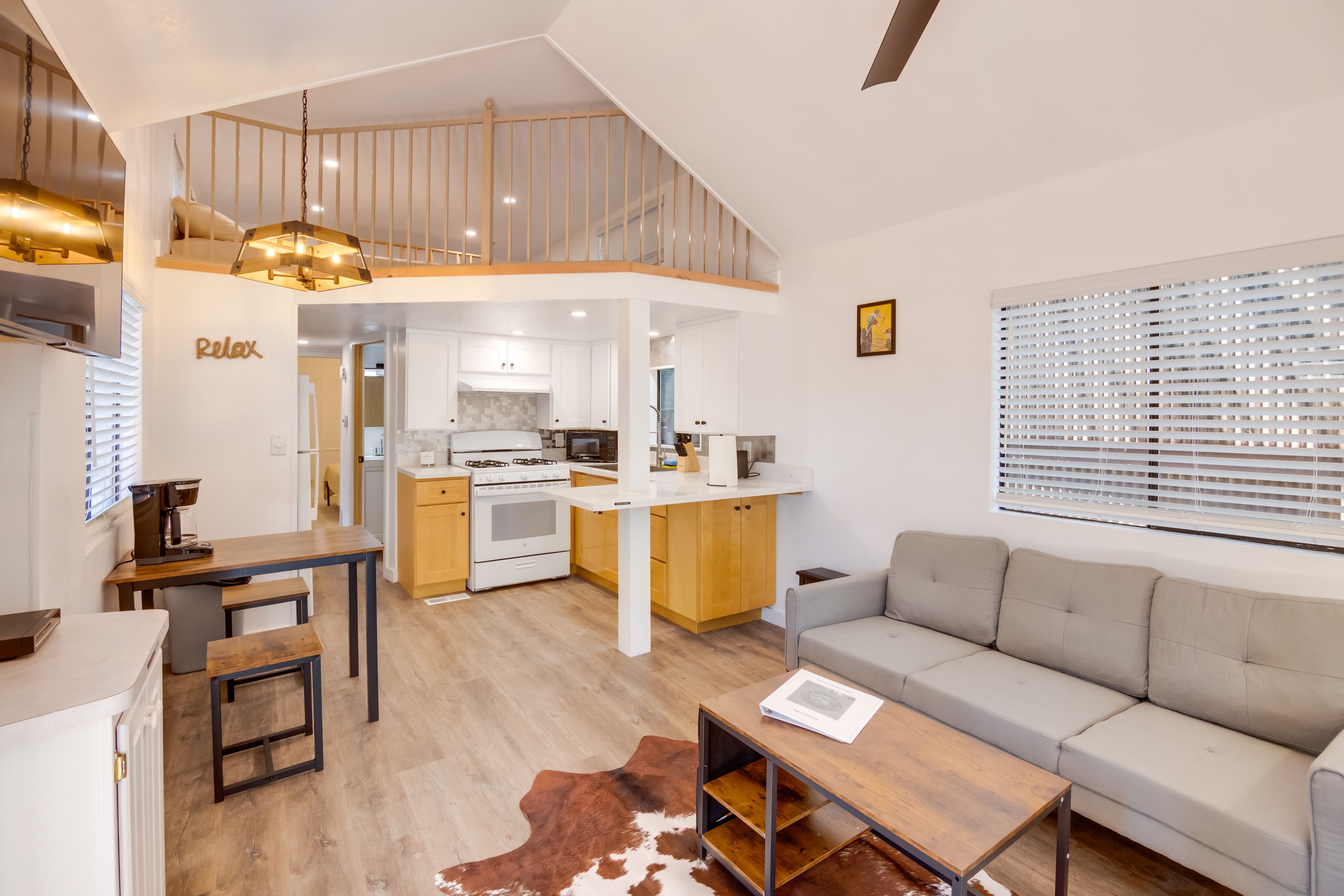 Lake Almanor Vacation Rental | 1BR | 1BA | 450 Sq Ft | Steps Required to Access