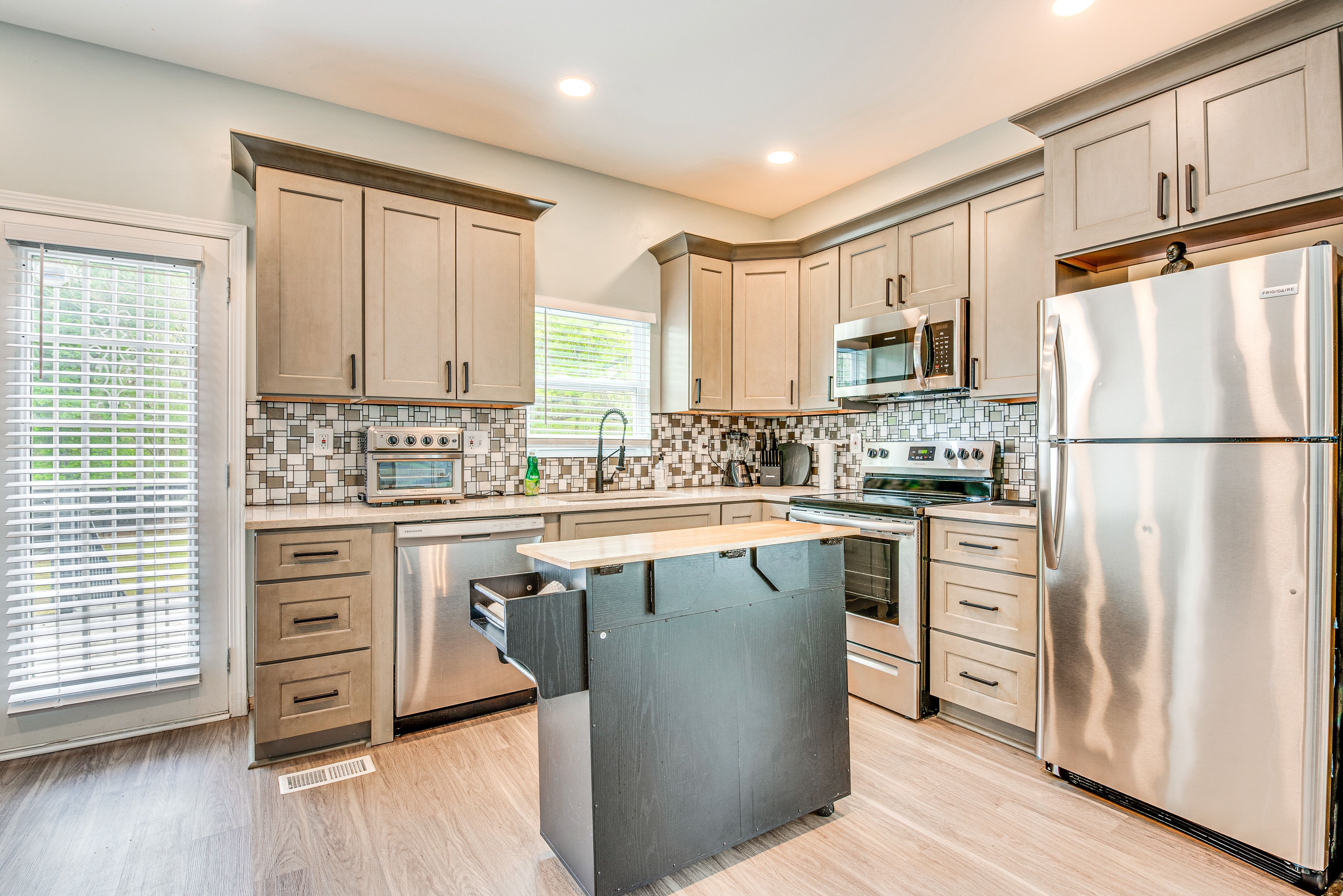 Kitchen | 1st Floor | Dishwasher | Keurig Coffee Maker