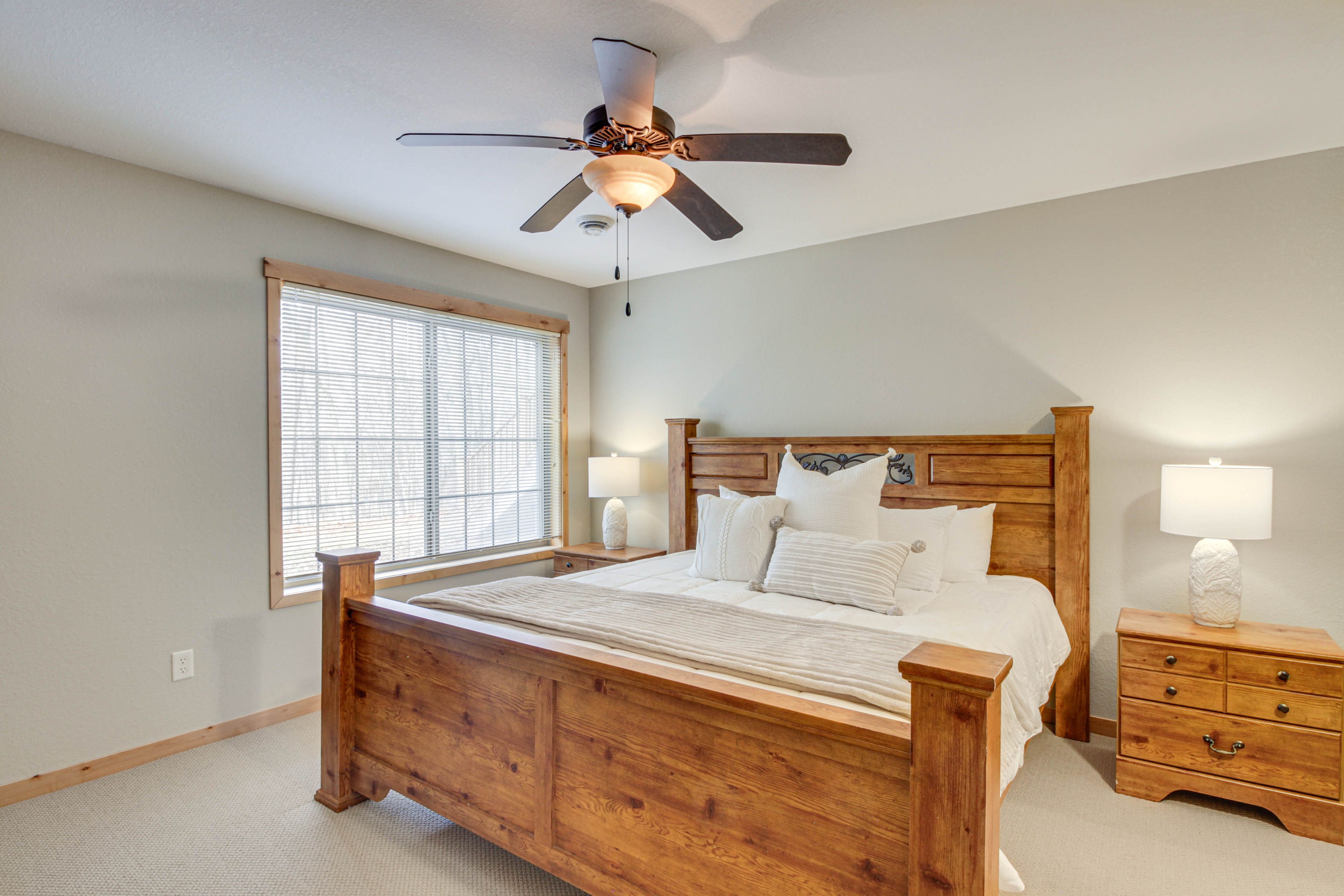 Bedroom 2 | King Bed | Smart TV | Lower Level