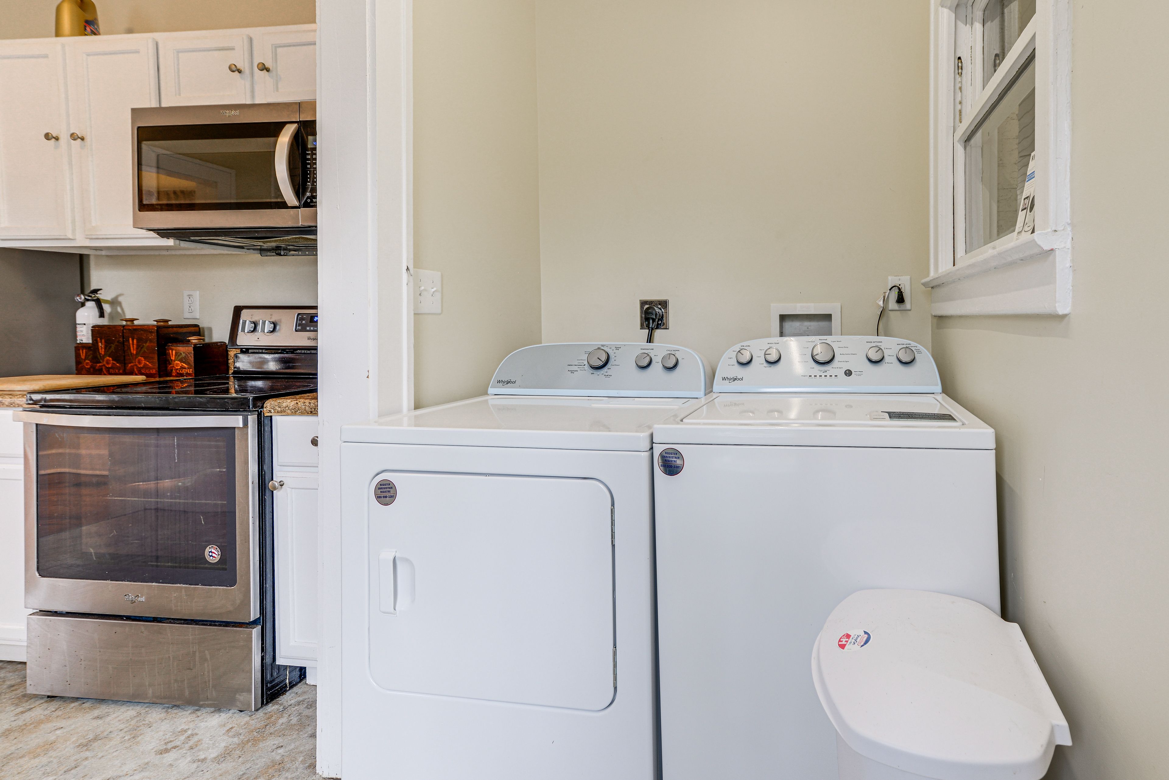 Washer & Dryer