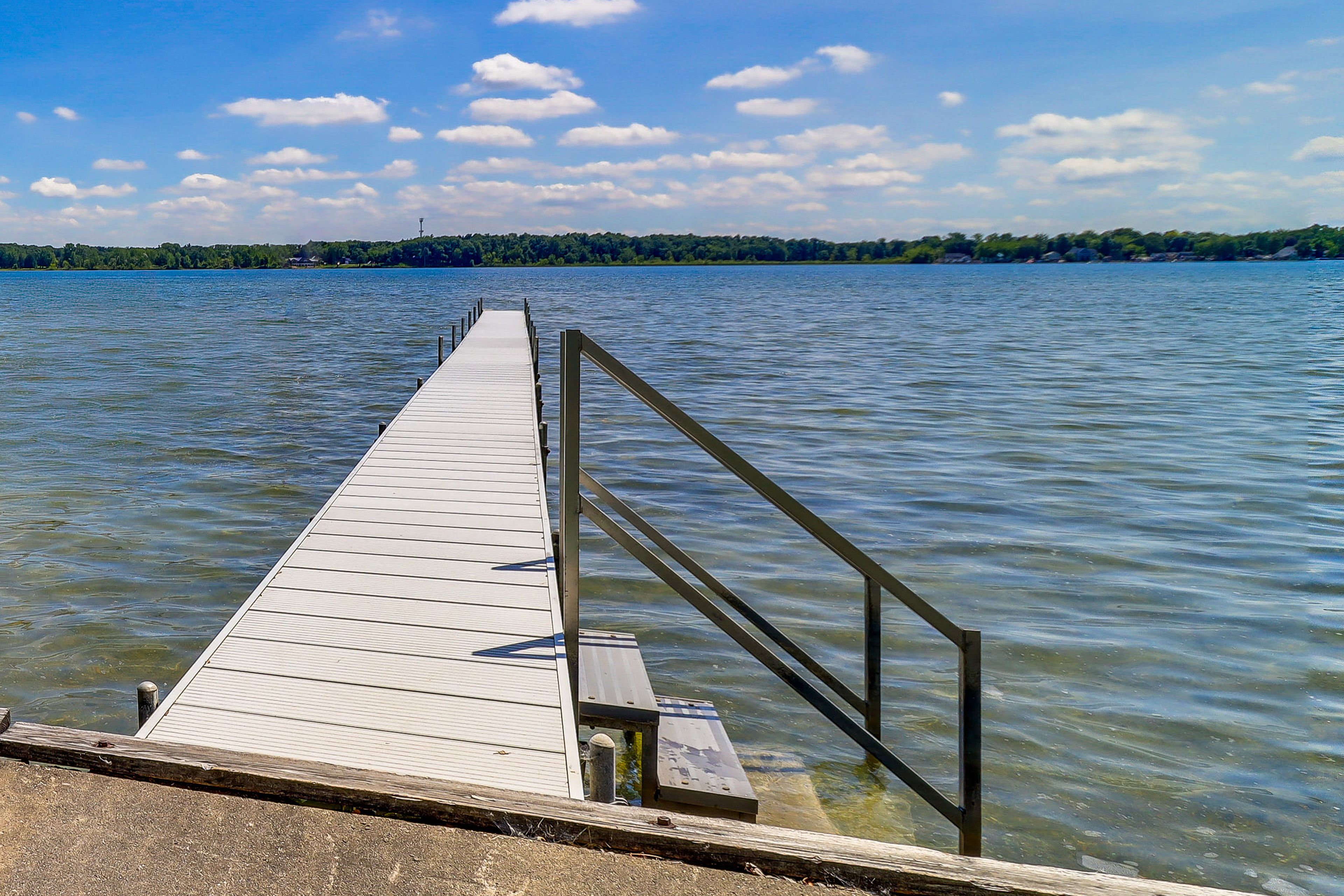 Boat Dock | Wamplers Laker (Across the Street)