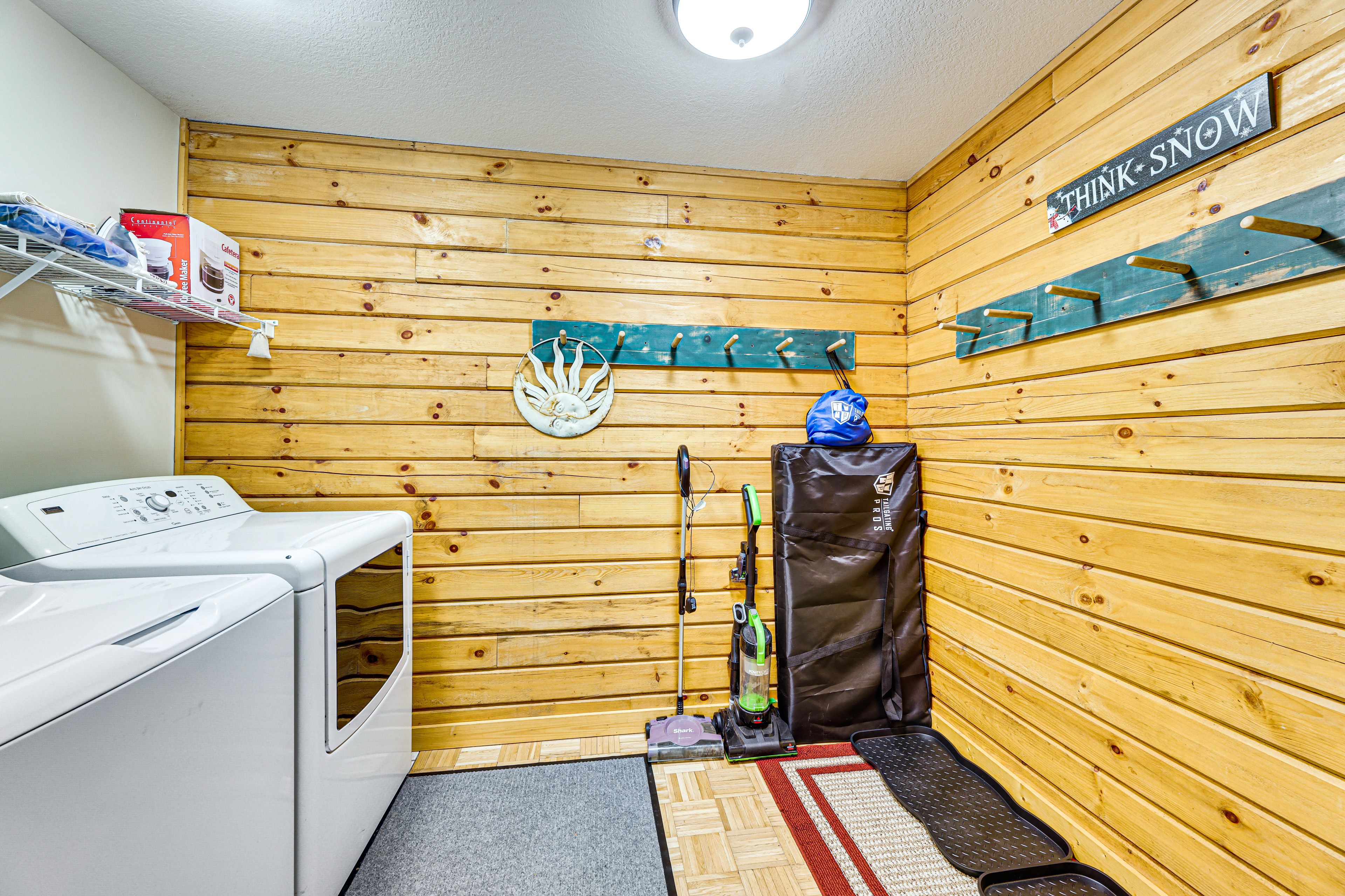 Washer/Dryer | 1st Floor