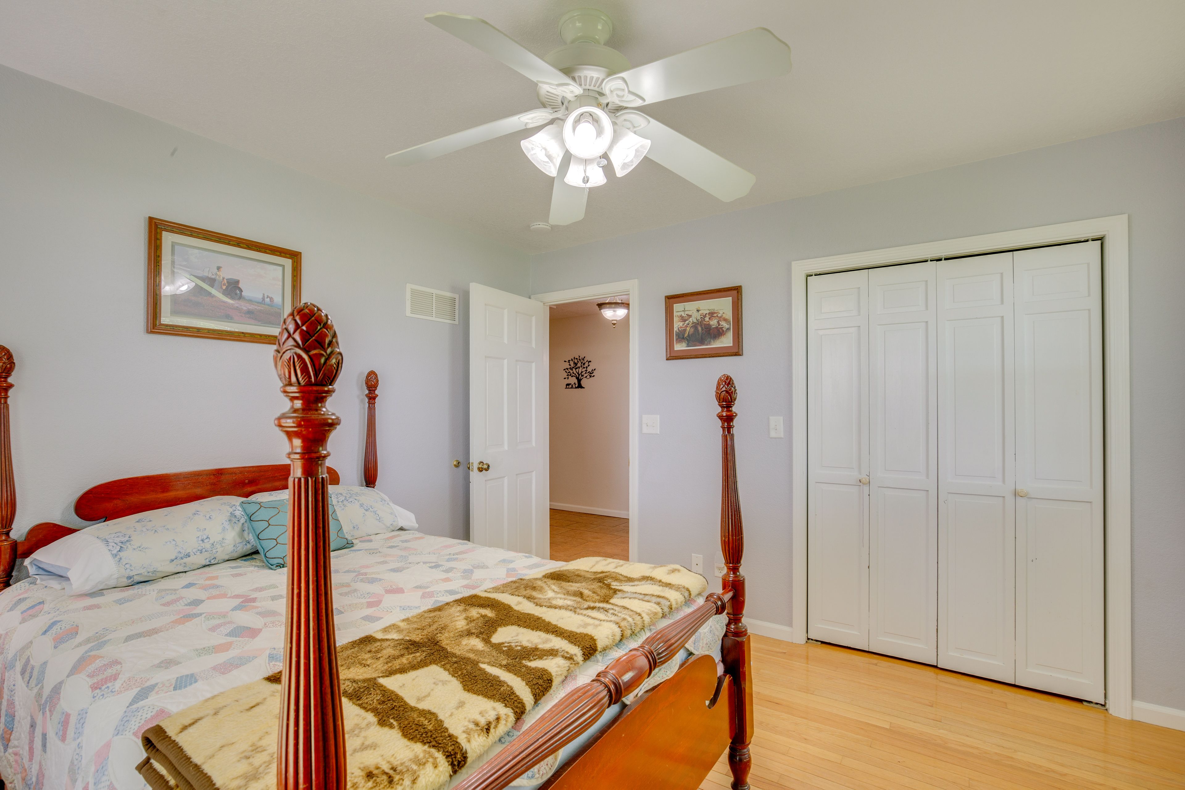 Bedroom 3 | Full Bed | Main Floor