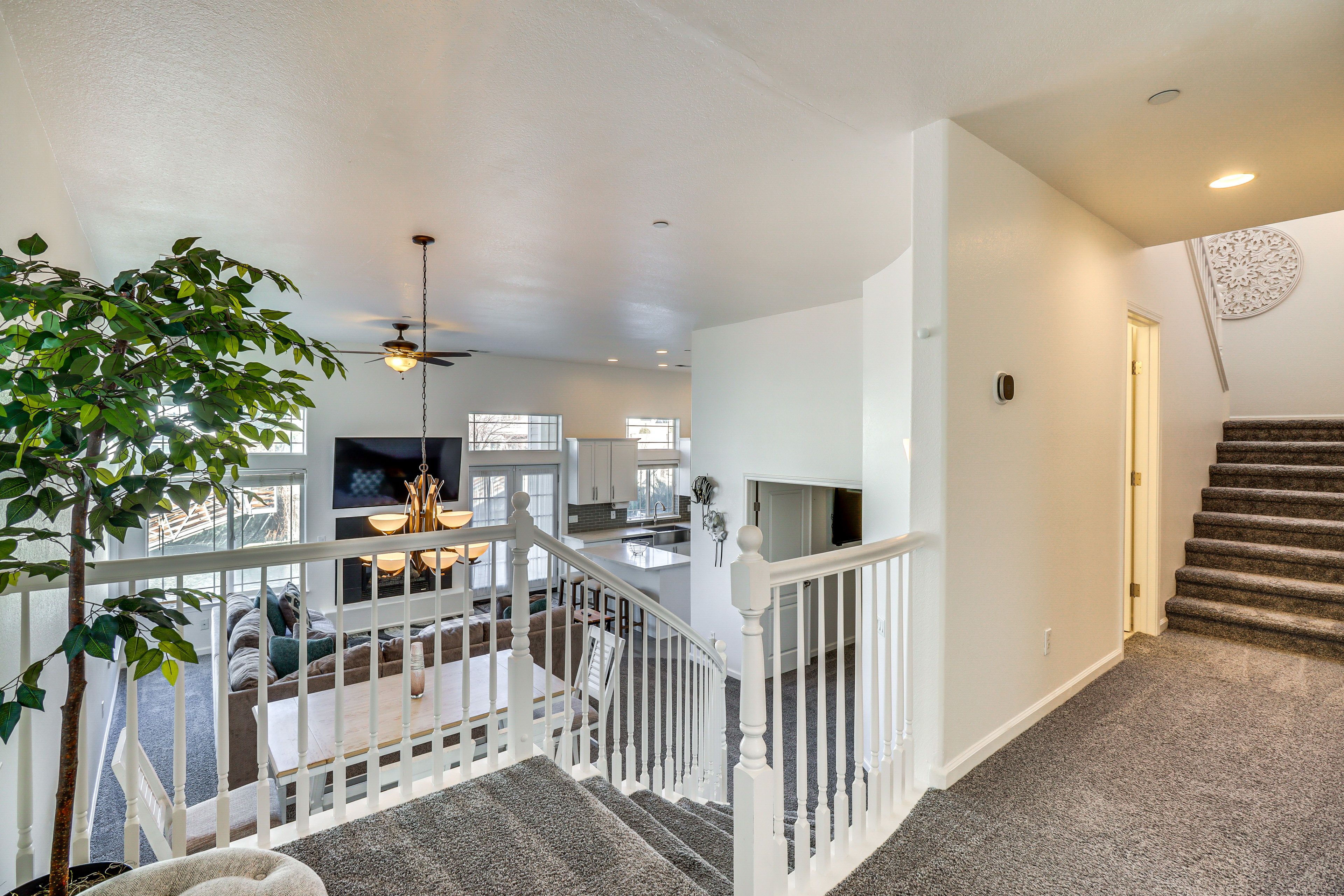 Stairs to 2nd Floor