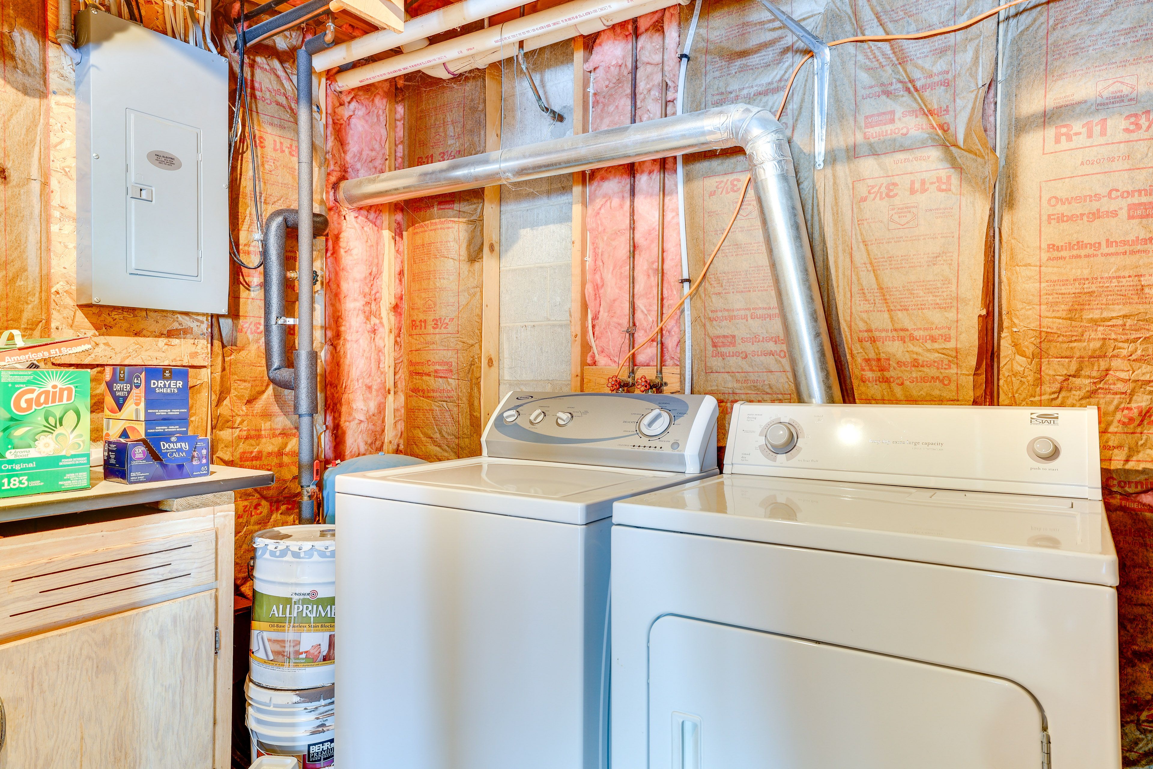 Laundry Room | Basement Level