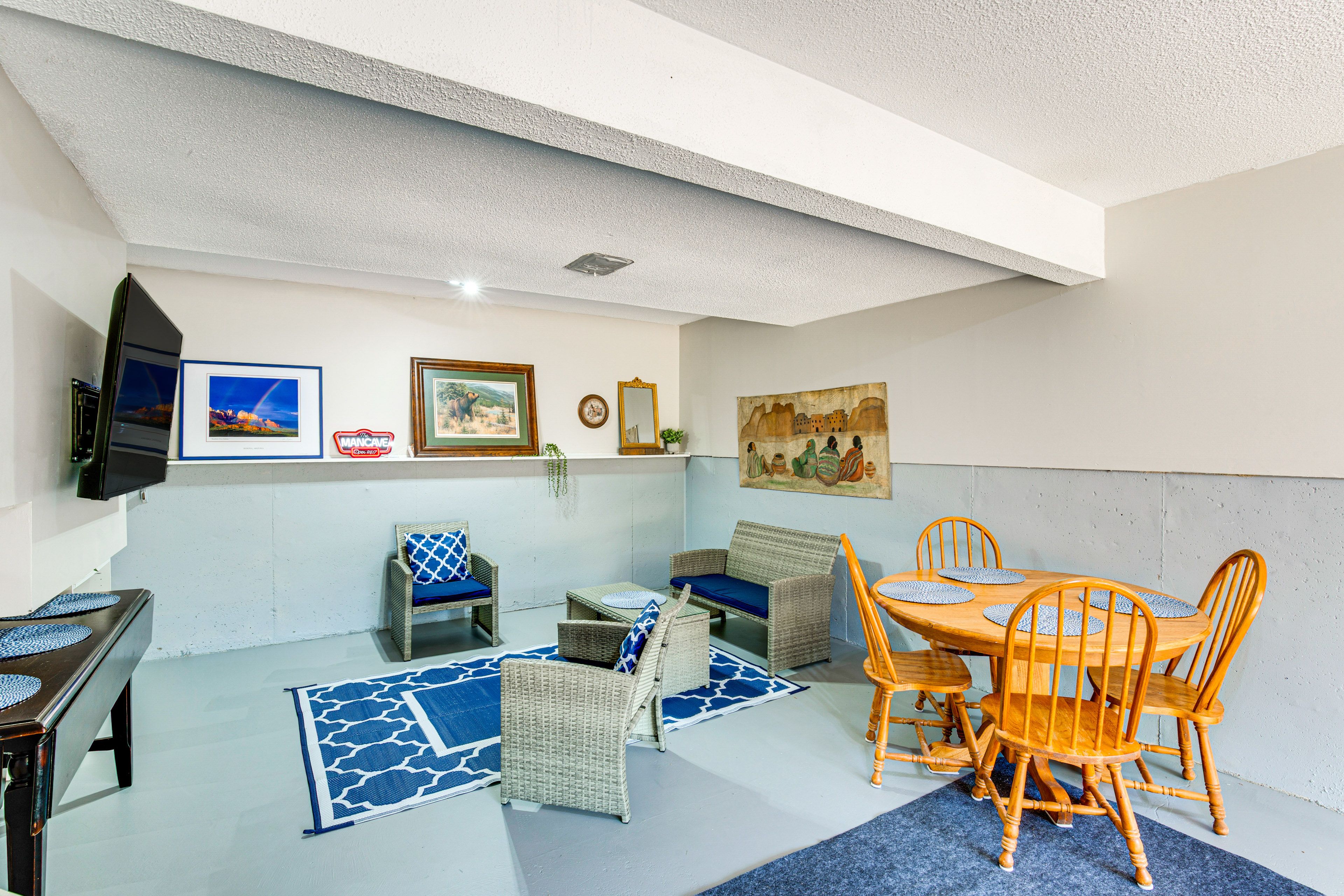 Garage Den | Lower Level