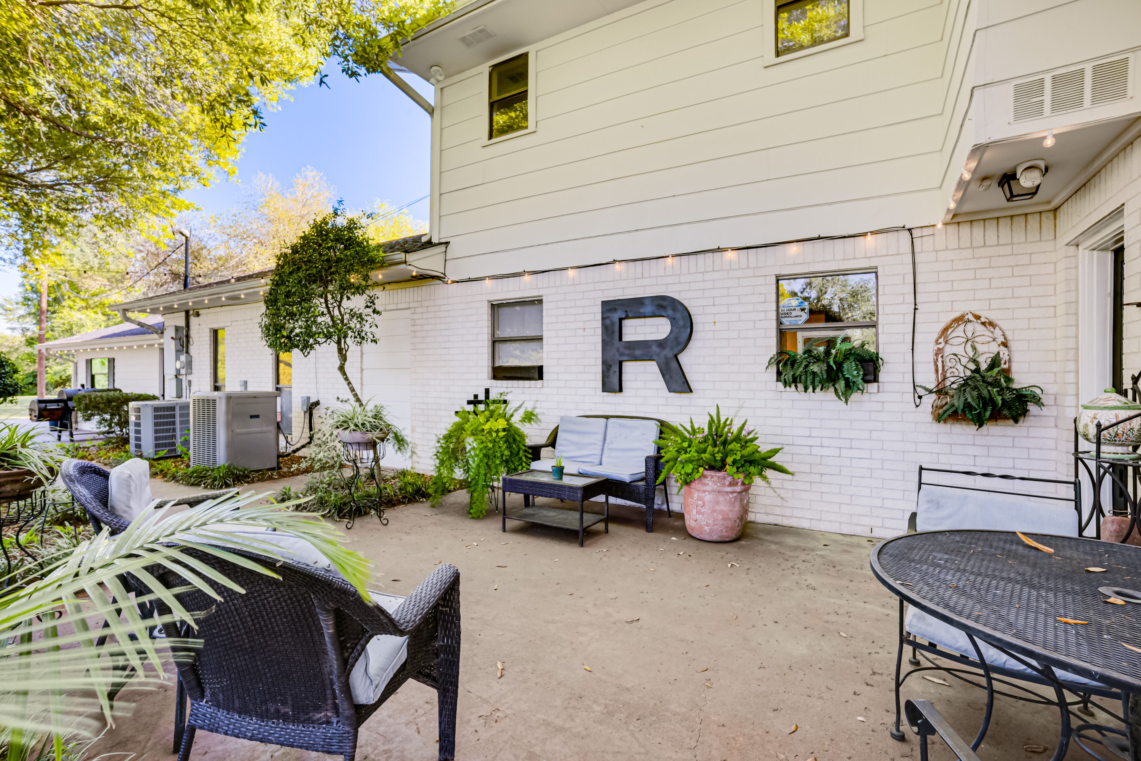 Private Patio | Outdoor Seating | Grill