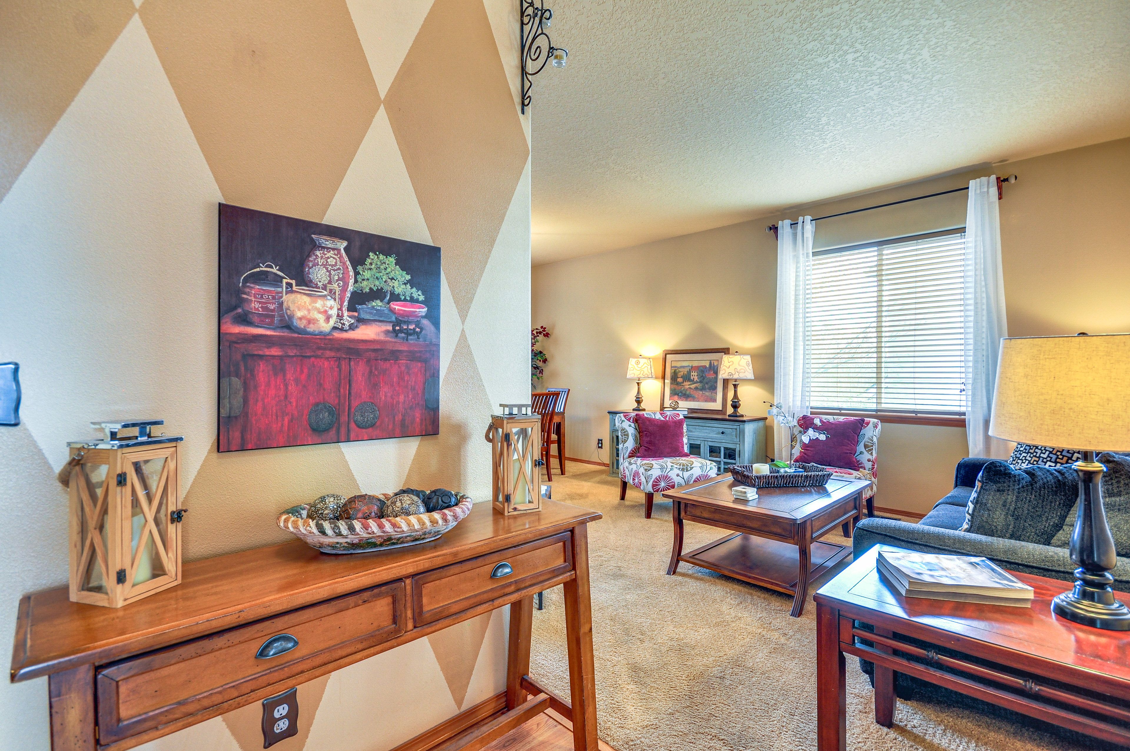 Property Entrance | 1st Floor