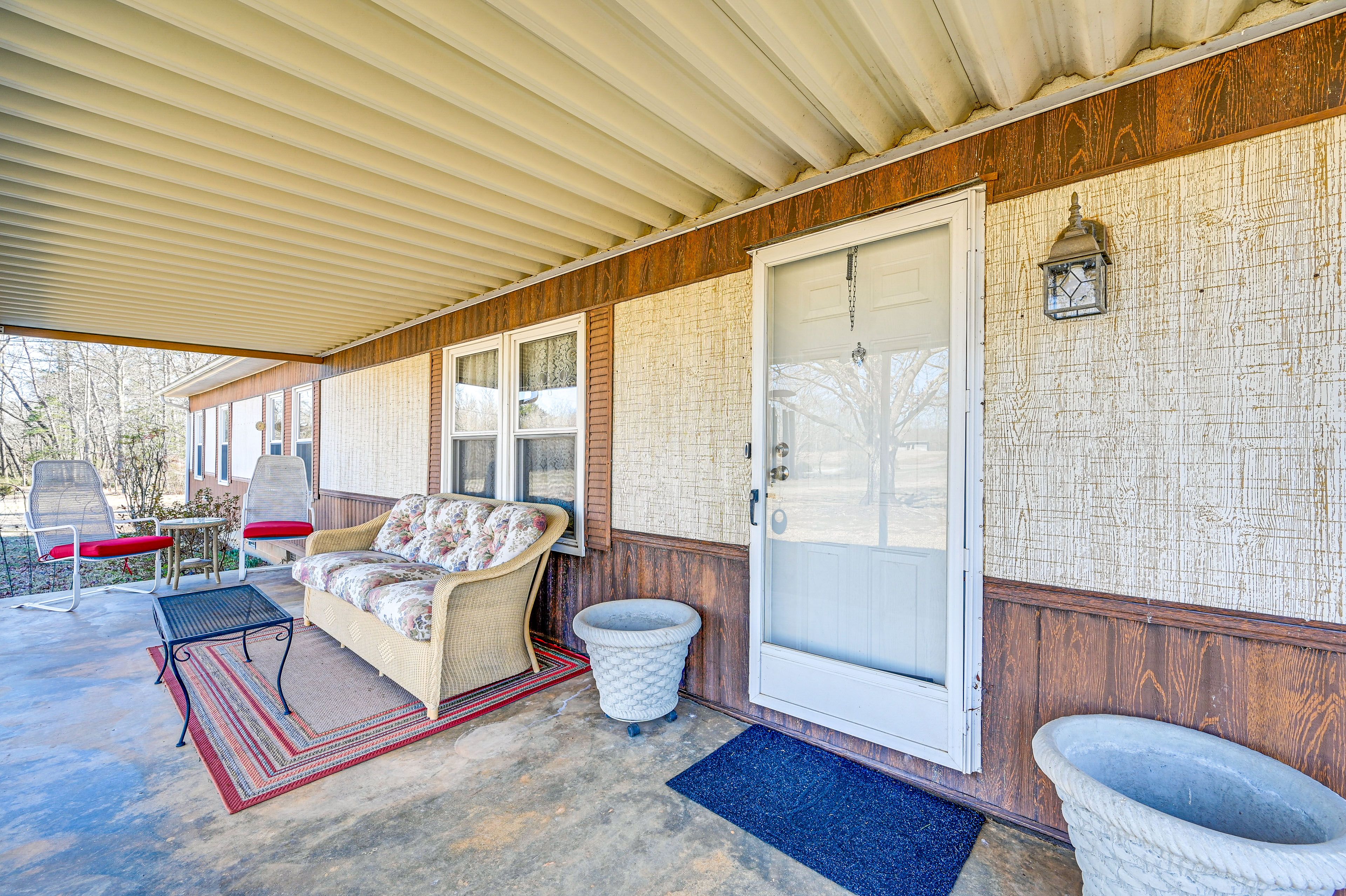 Covered Porch