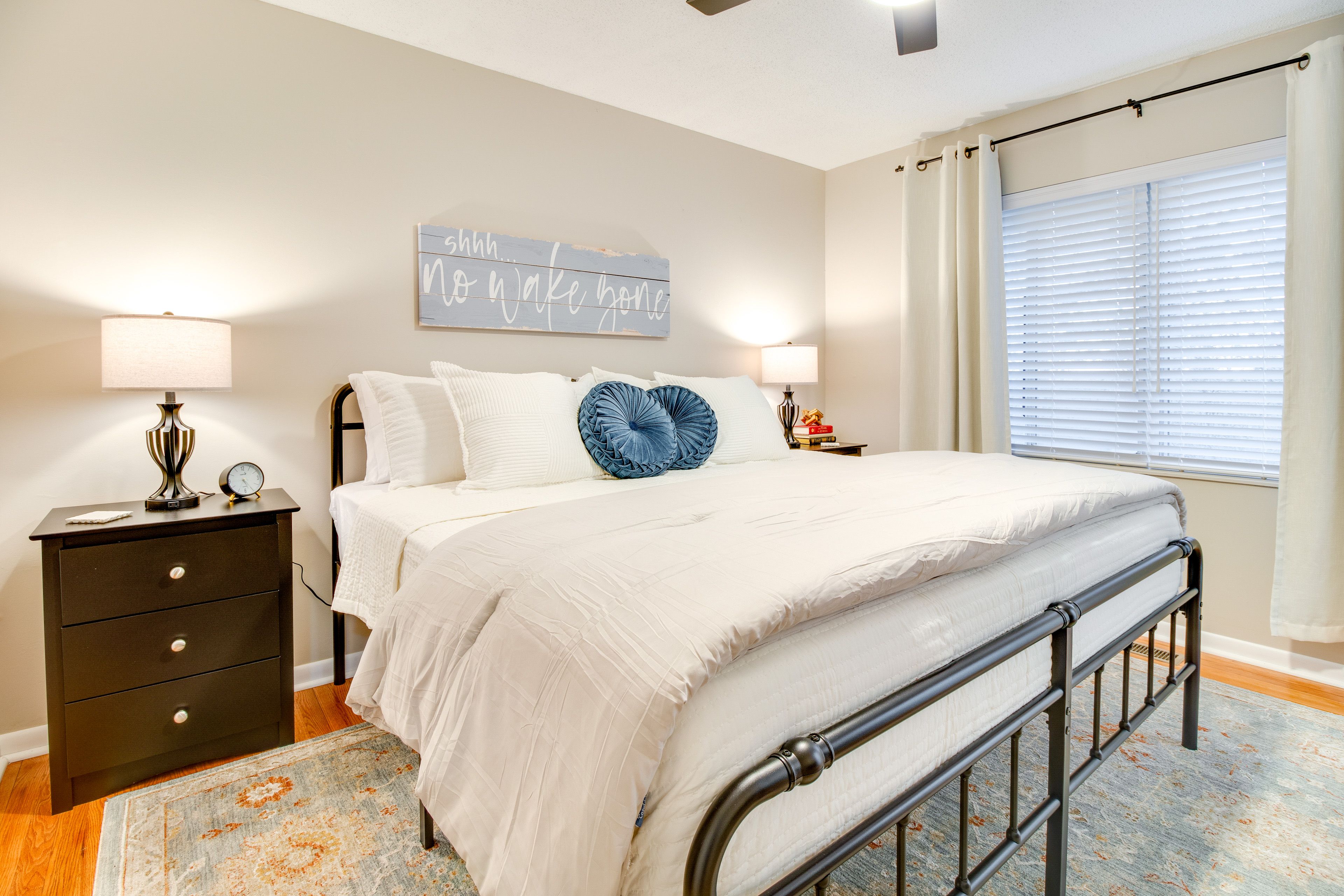Bedroom 1 | King Bed | Linens & Towels Provided