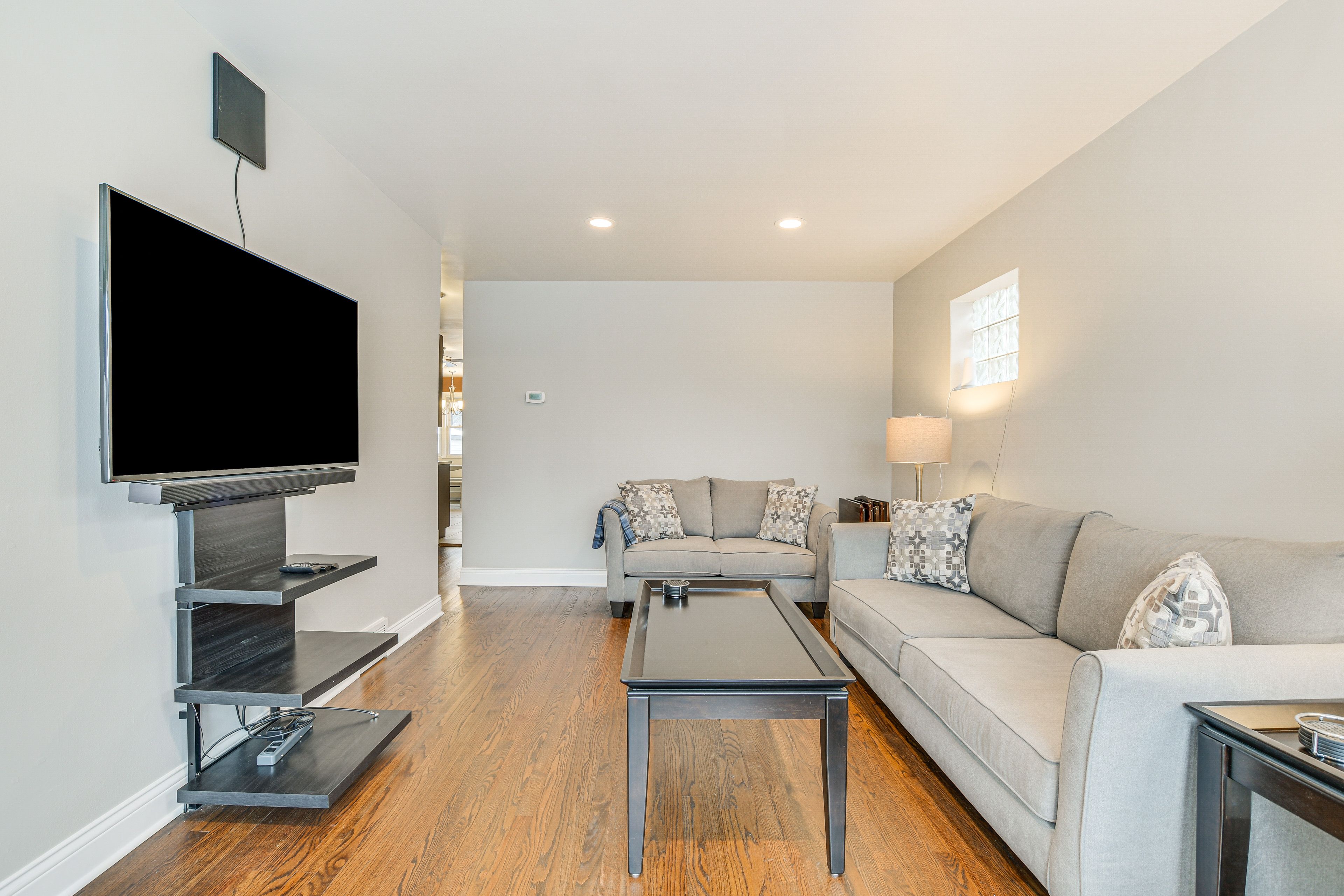 Living Room | Smart TV | 1st Floor