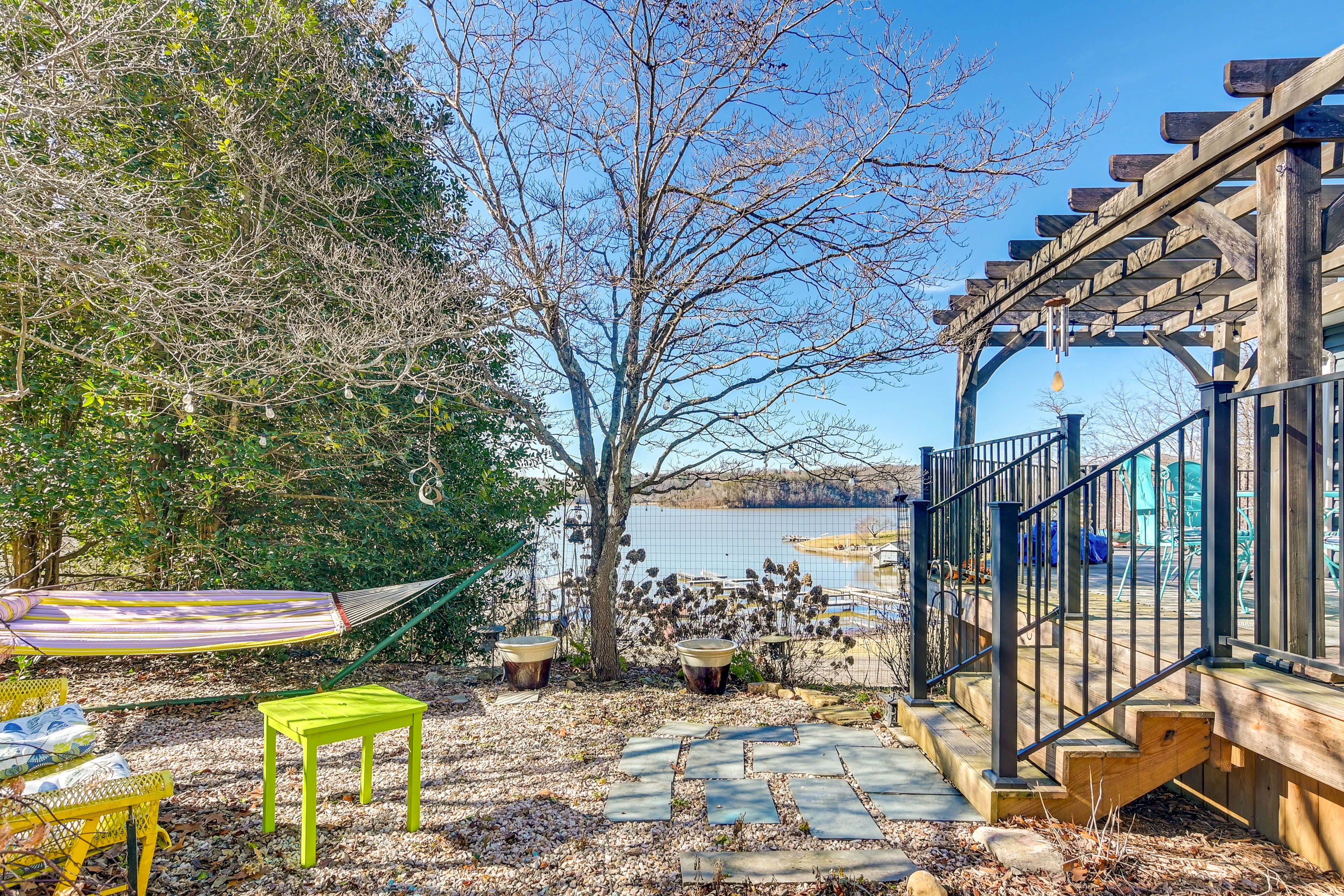 Yard | Central Heating & A/C | Free WiFi | Lake Access