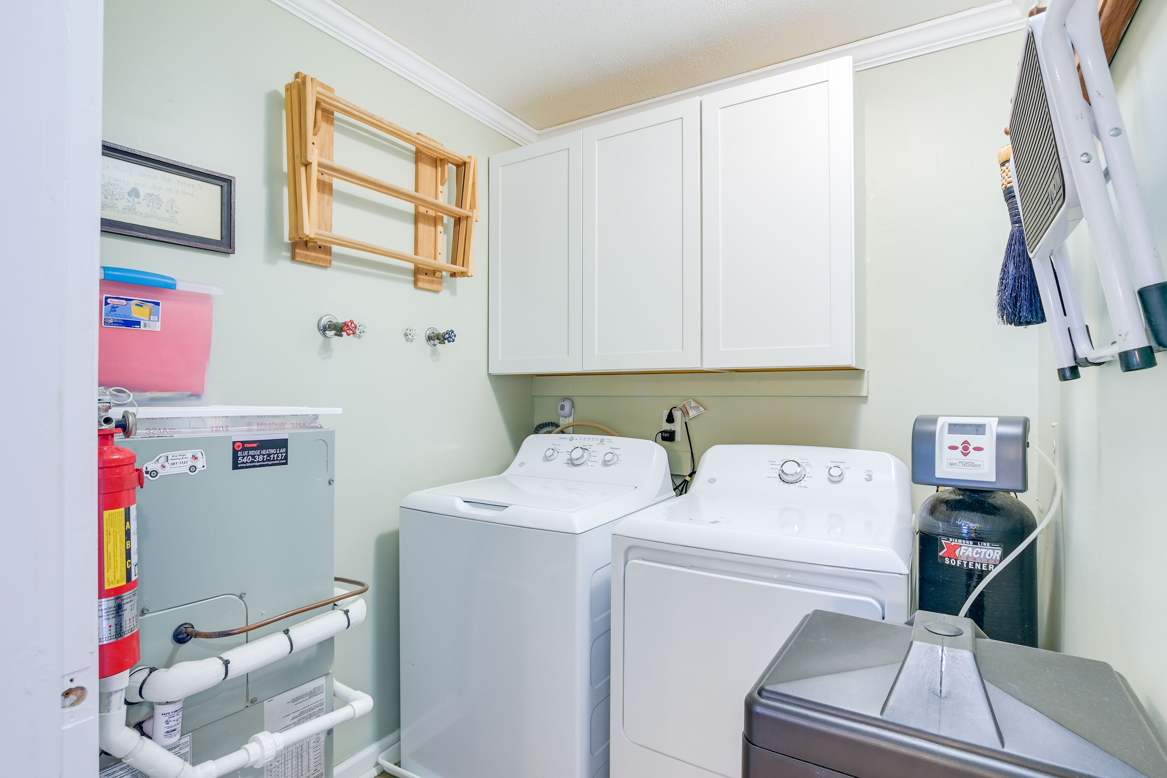 Laundry Area | Washer/Dryer