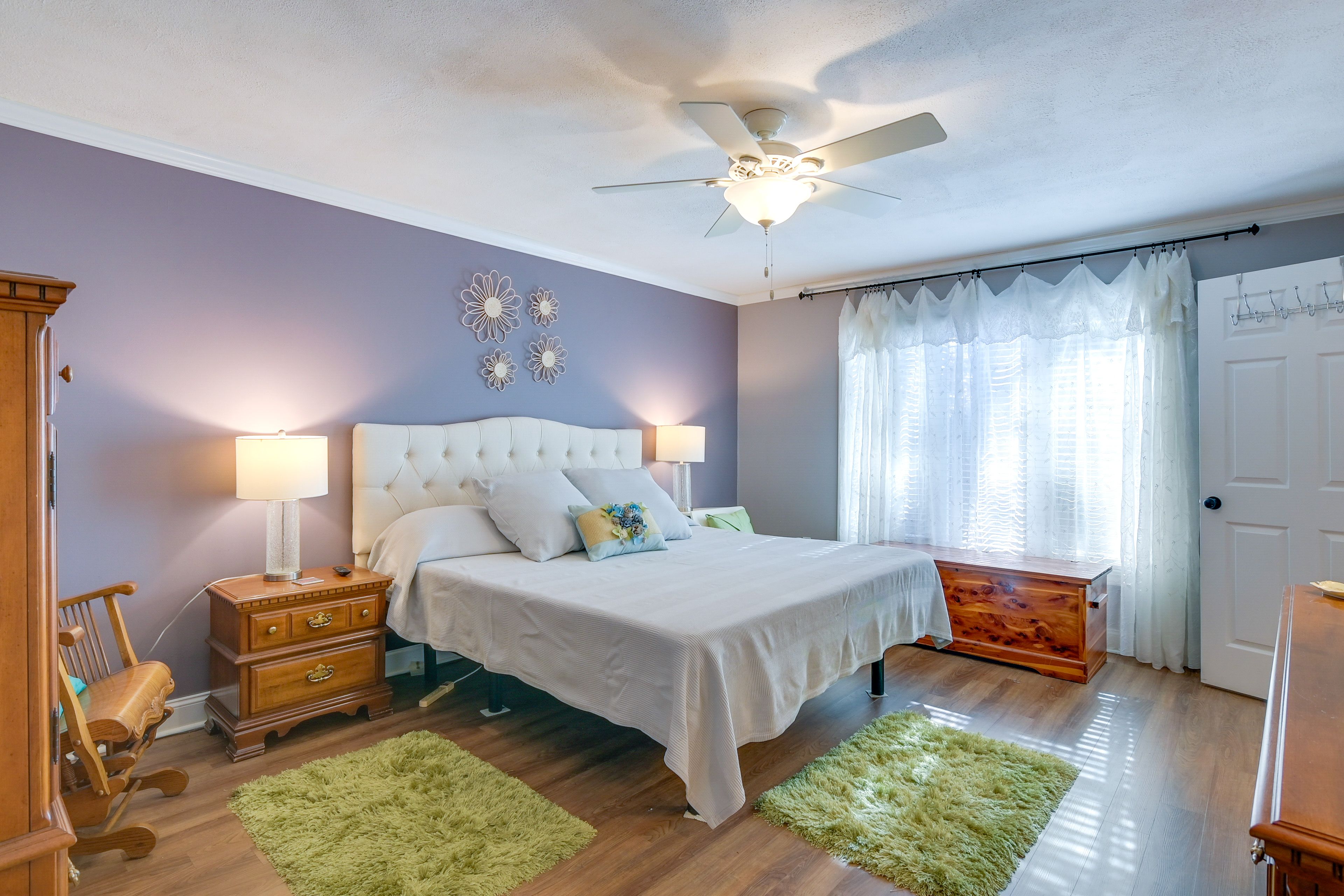 Bedroom 1 | King Bed | Linens Provided | En-Suite