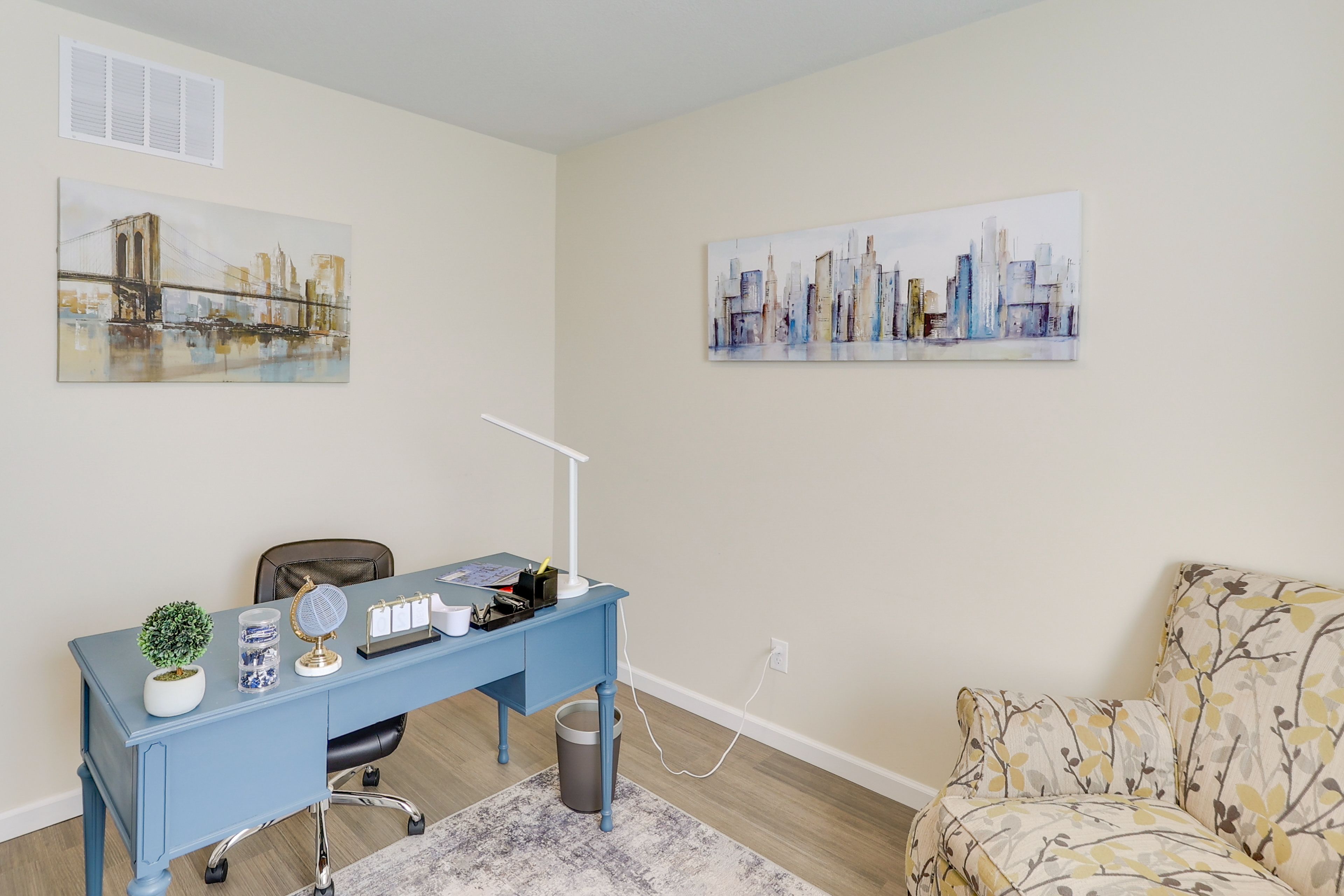 Office | Main Level | Desk Workspace | Free WiFi