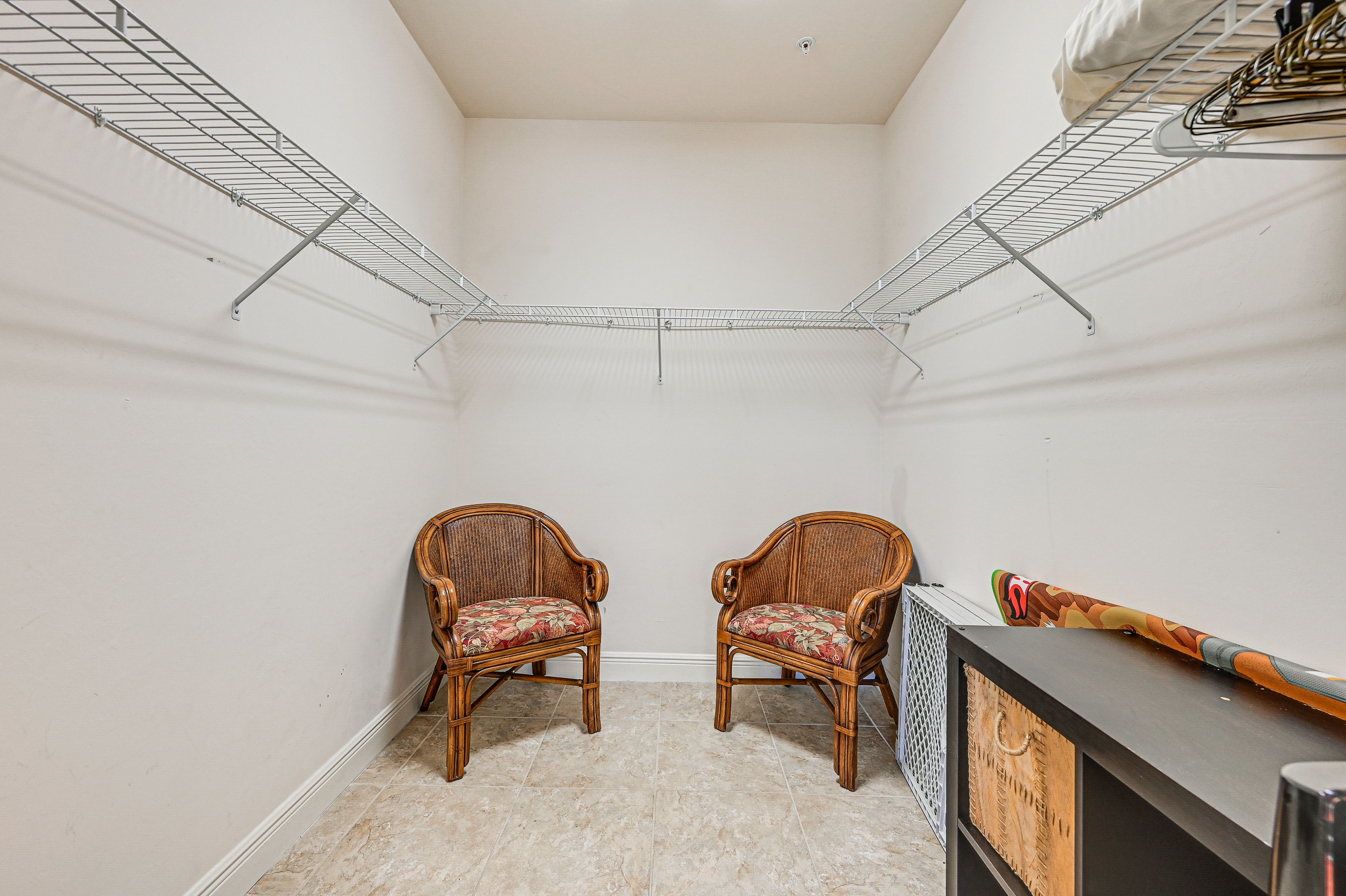 Walk-In Closet | Access via Bedroom 1