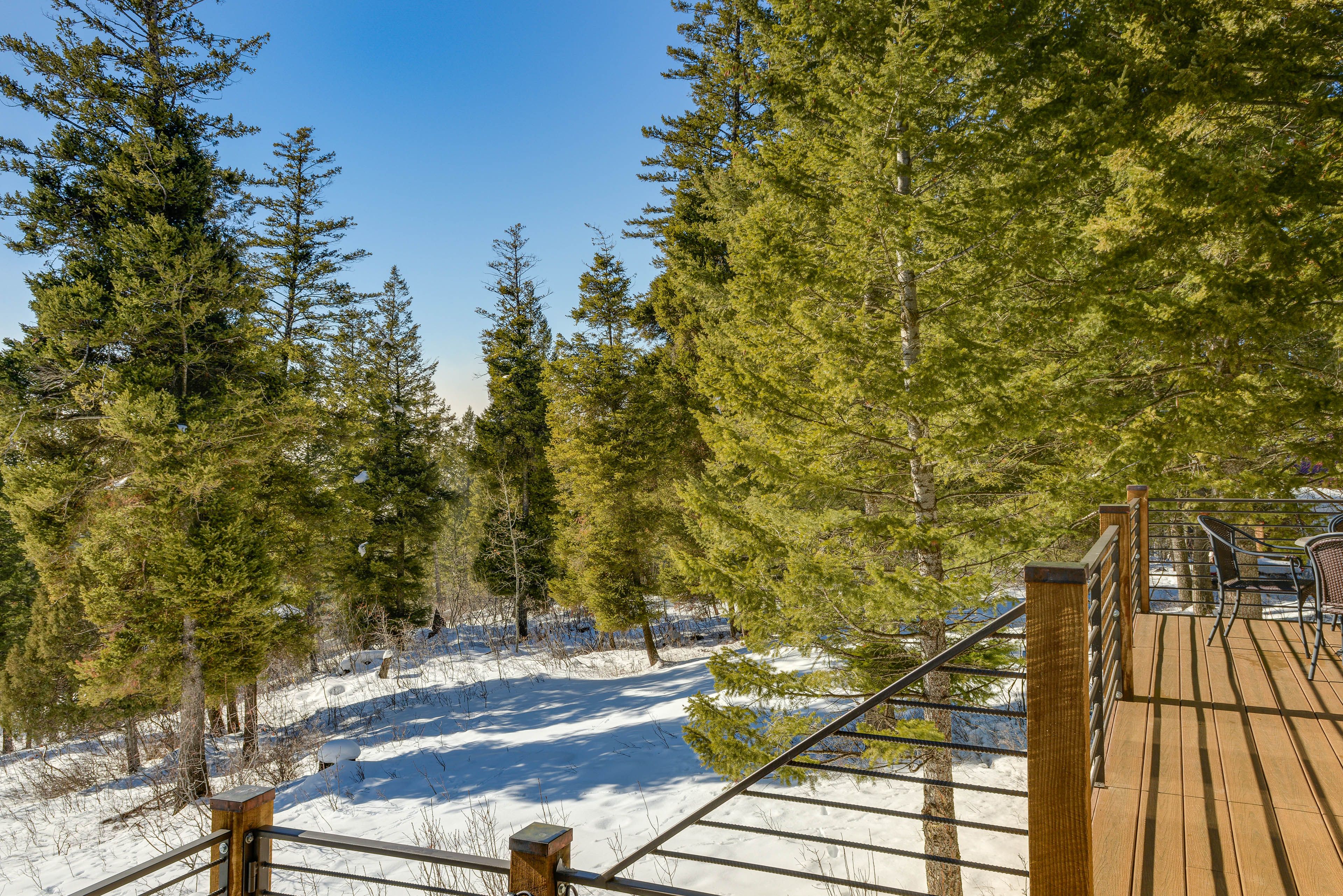 Deck | Private Hot Tub