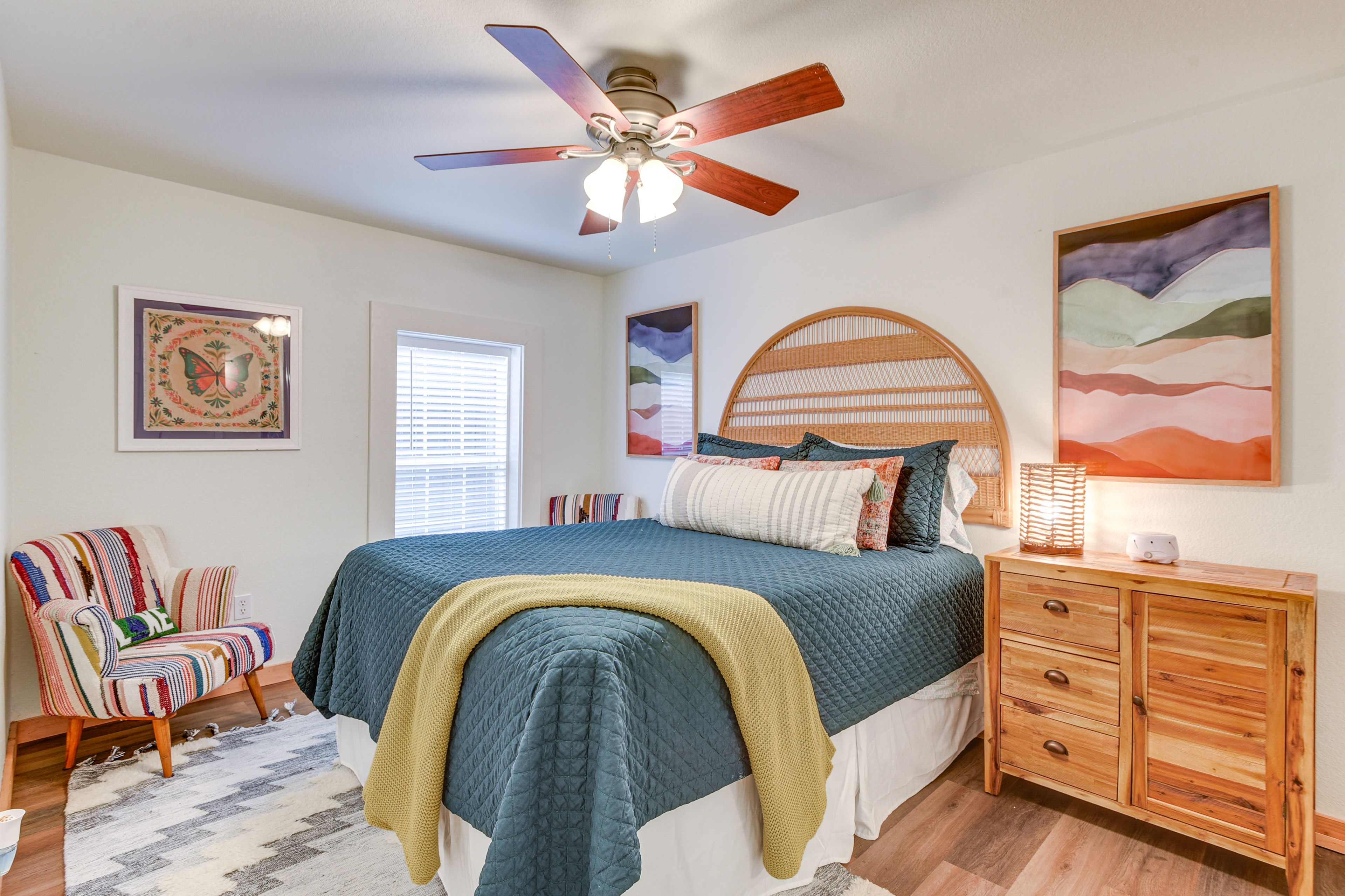 Bedroom 2 | Queen Bed