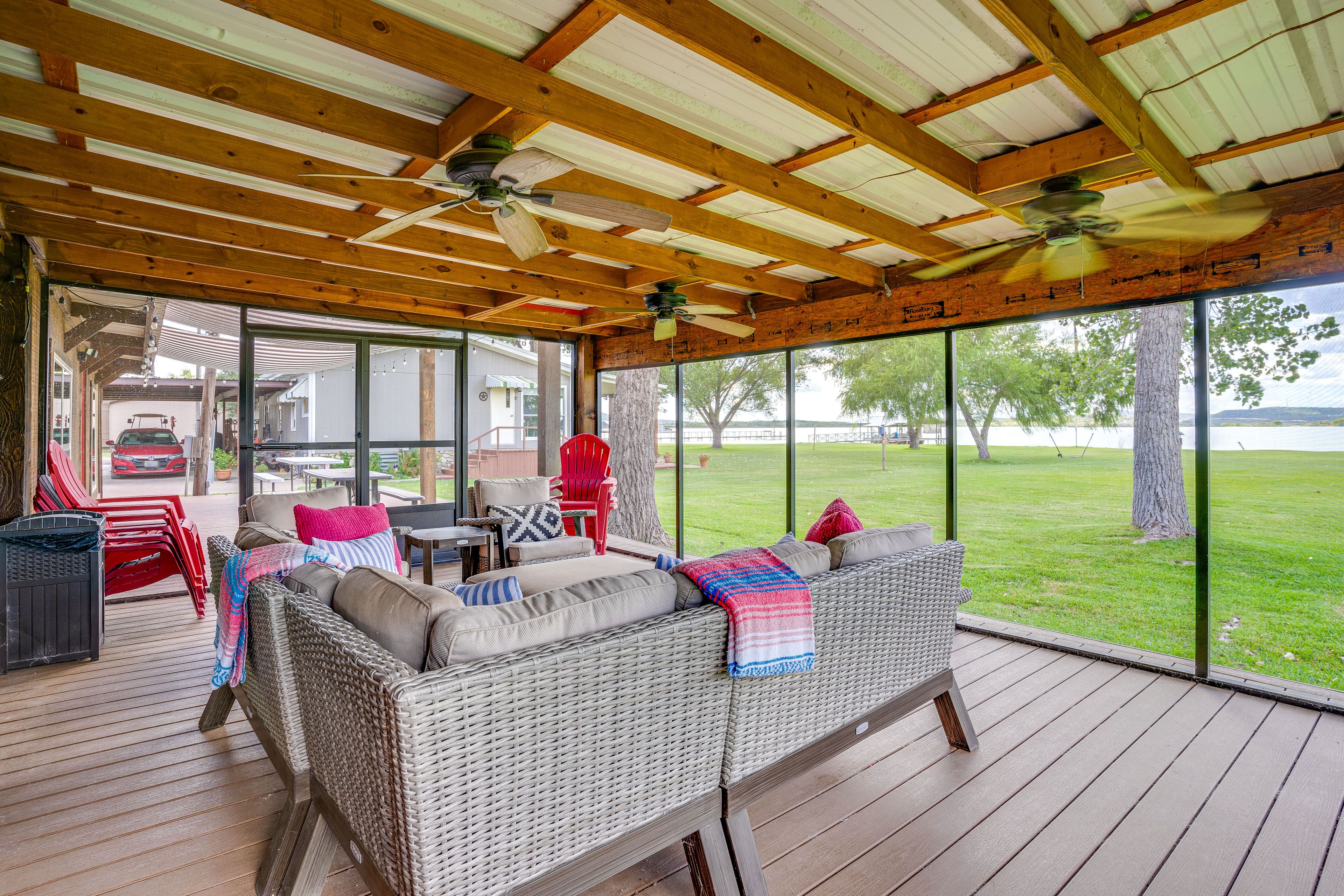Screened Porch