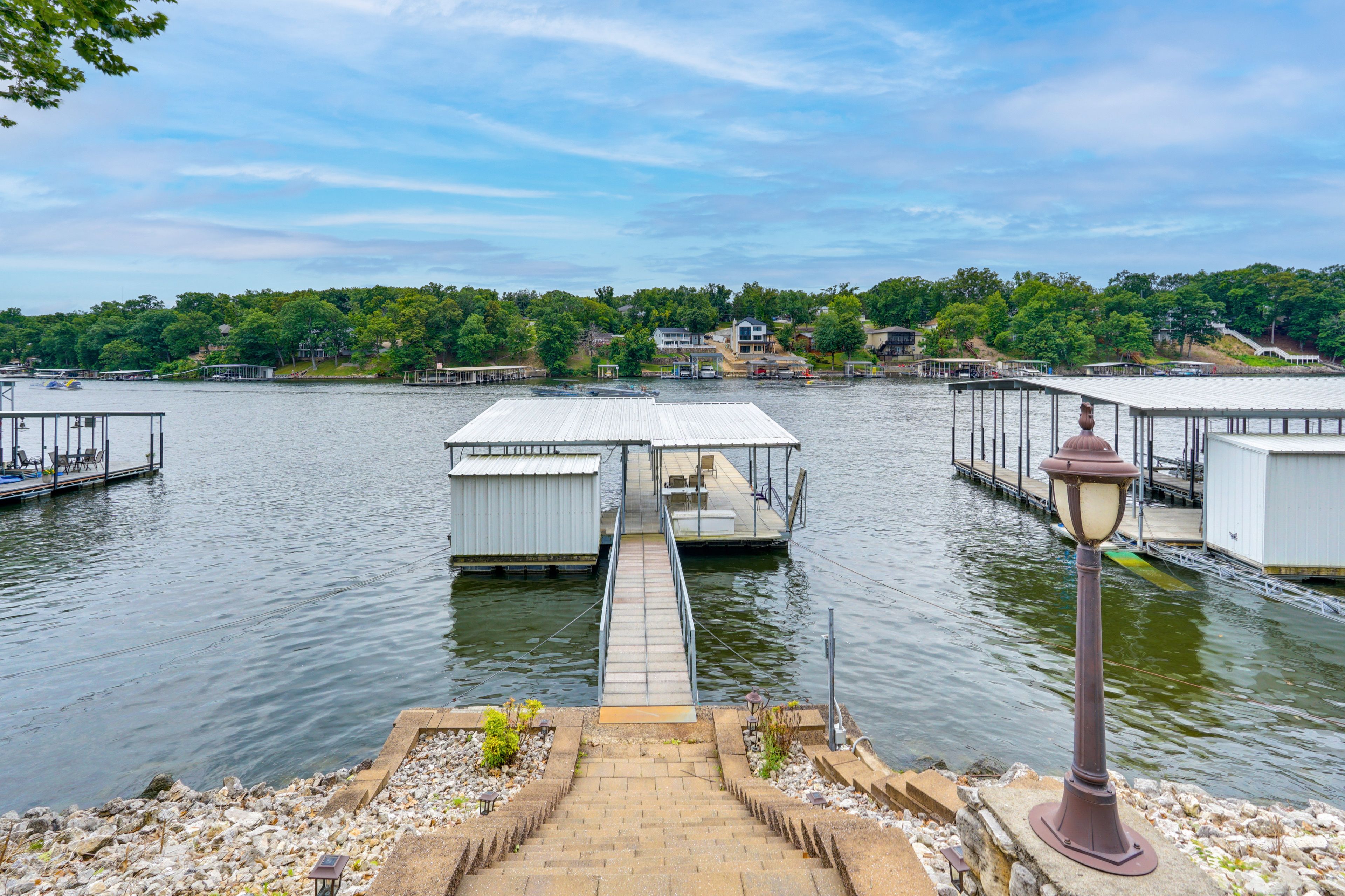 Osage Beach Vacation Rental | 4BR | 2.5BA | Step-Free Entry | 4,100 Sq Ft
