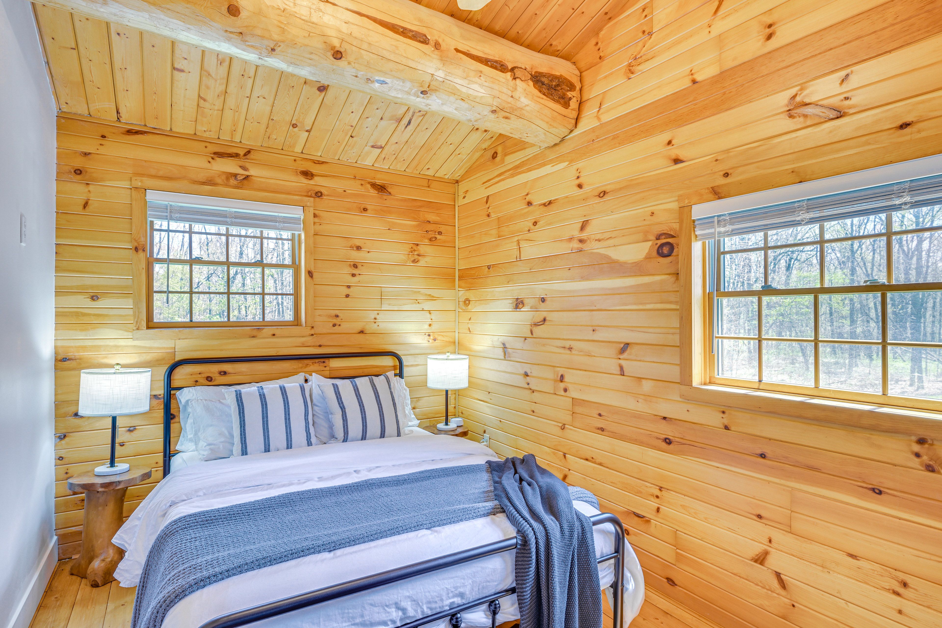 Bedroom 4 | Full Bed | 2nd Floor