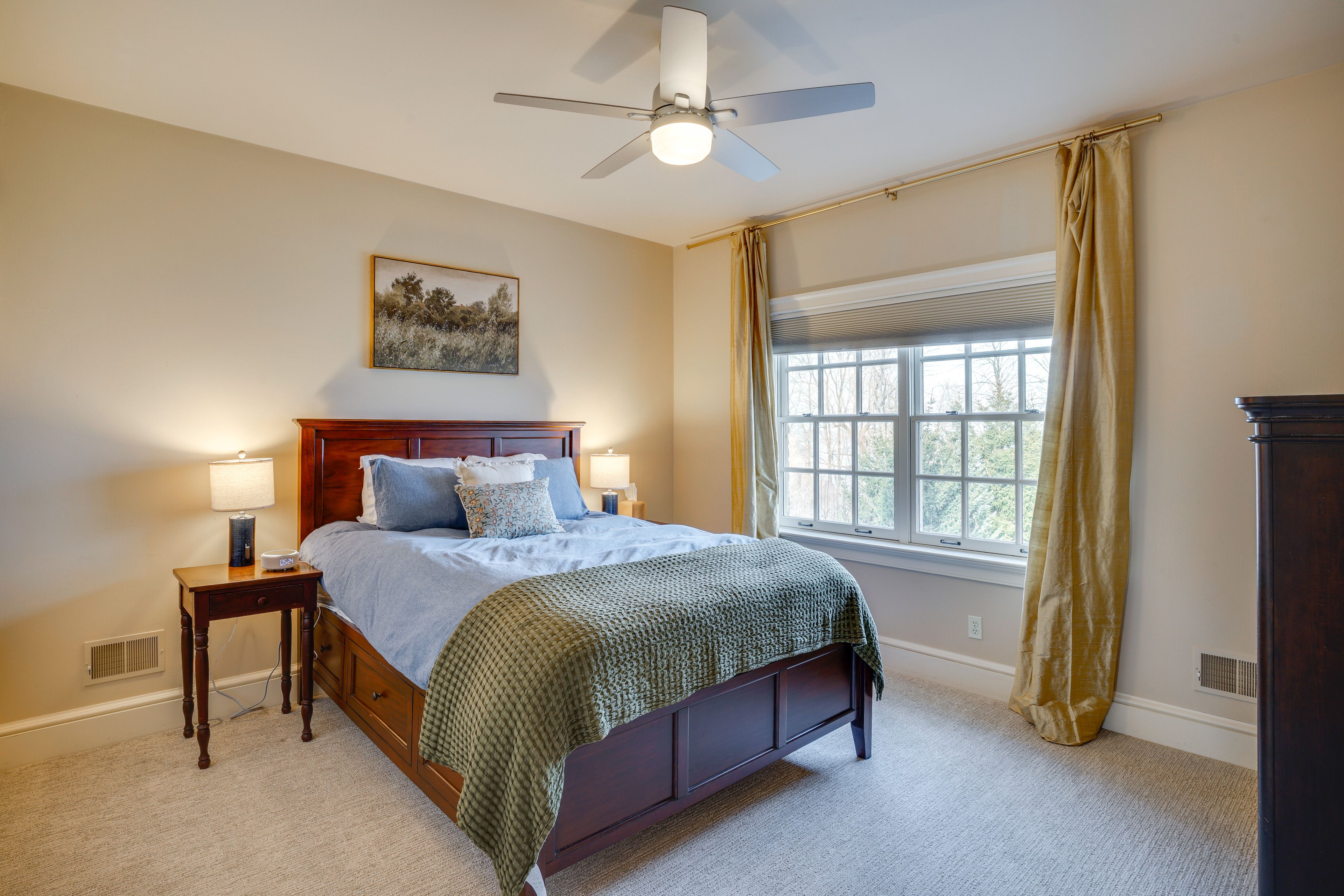 Bedroom 5 | 2nd Floor | Queen Bed