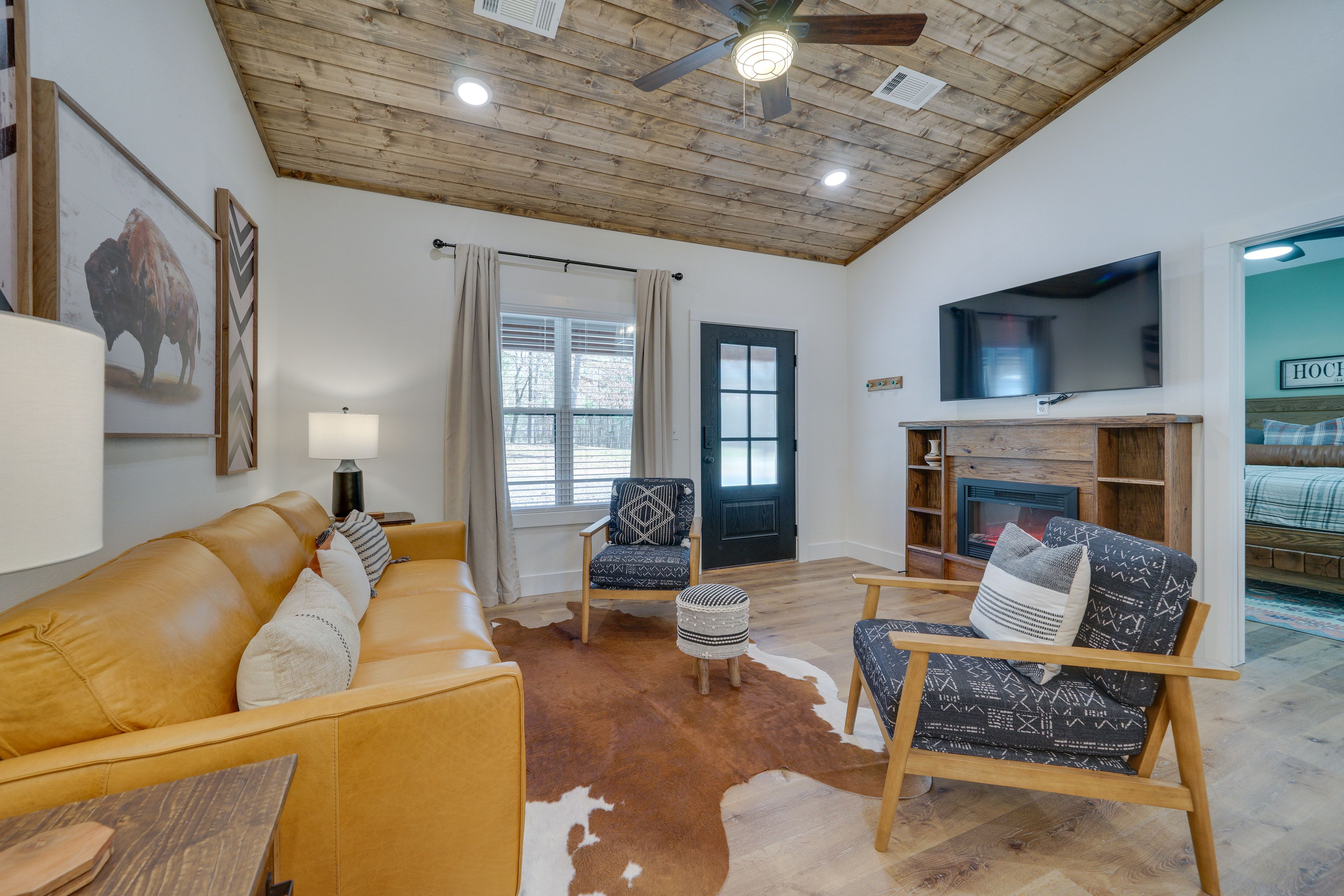Living Room | Electric Fireplace | Smart TV