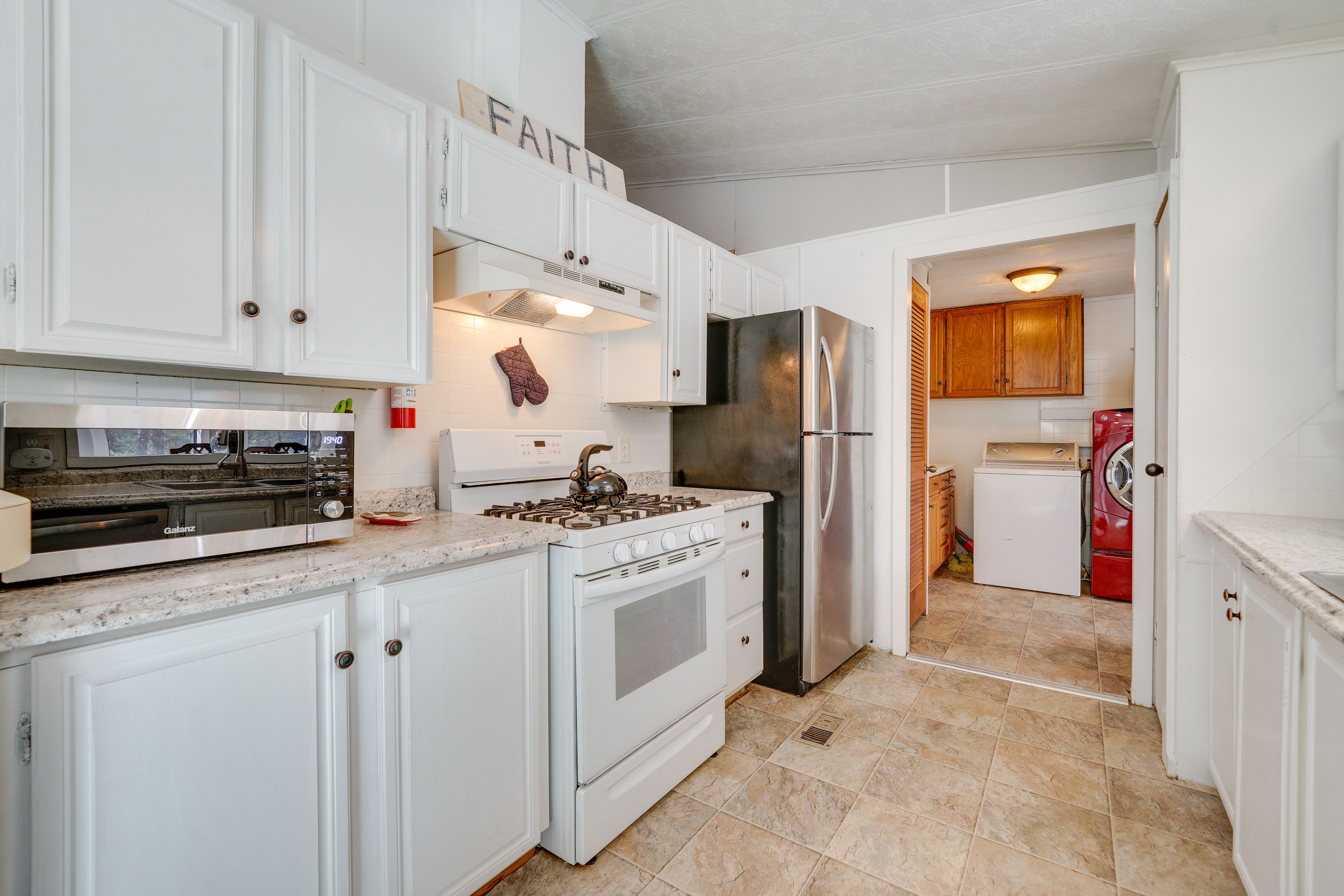 Kitchen | Cooking Basics | Drip Coffee Maker | Kettle
