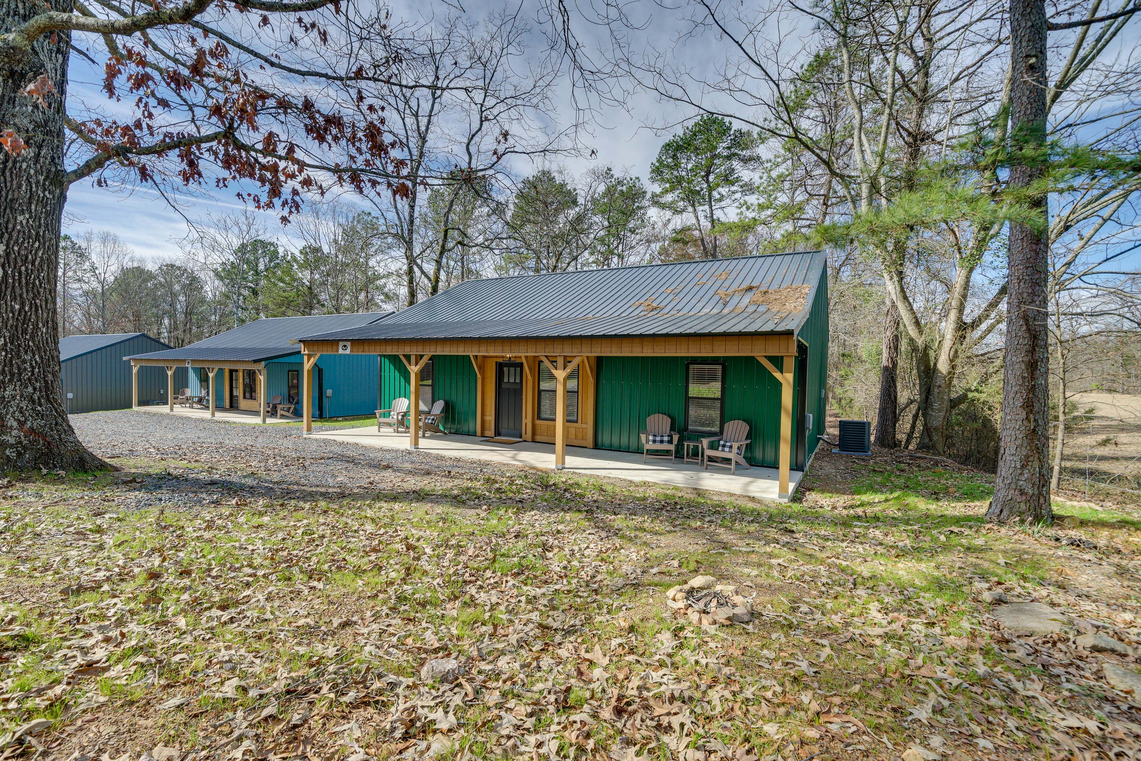 2 Covered Patios | Single-Story Cabin