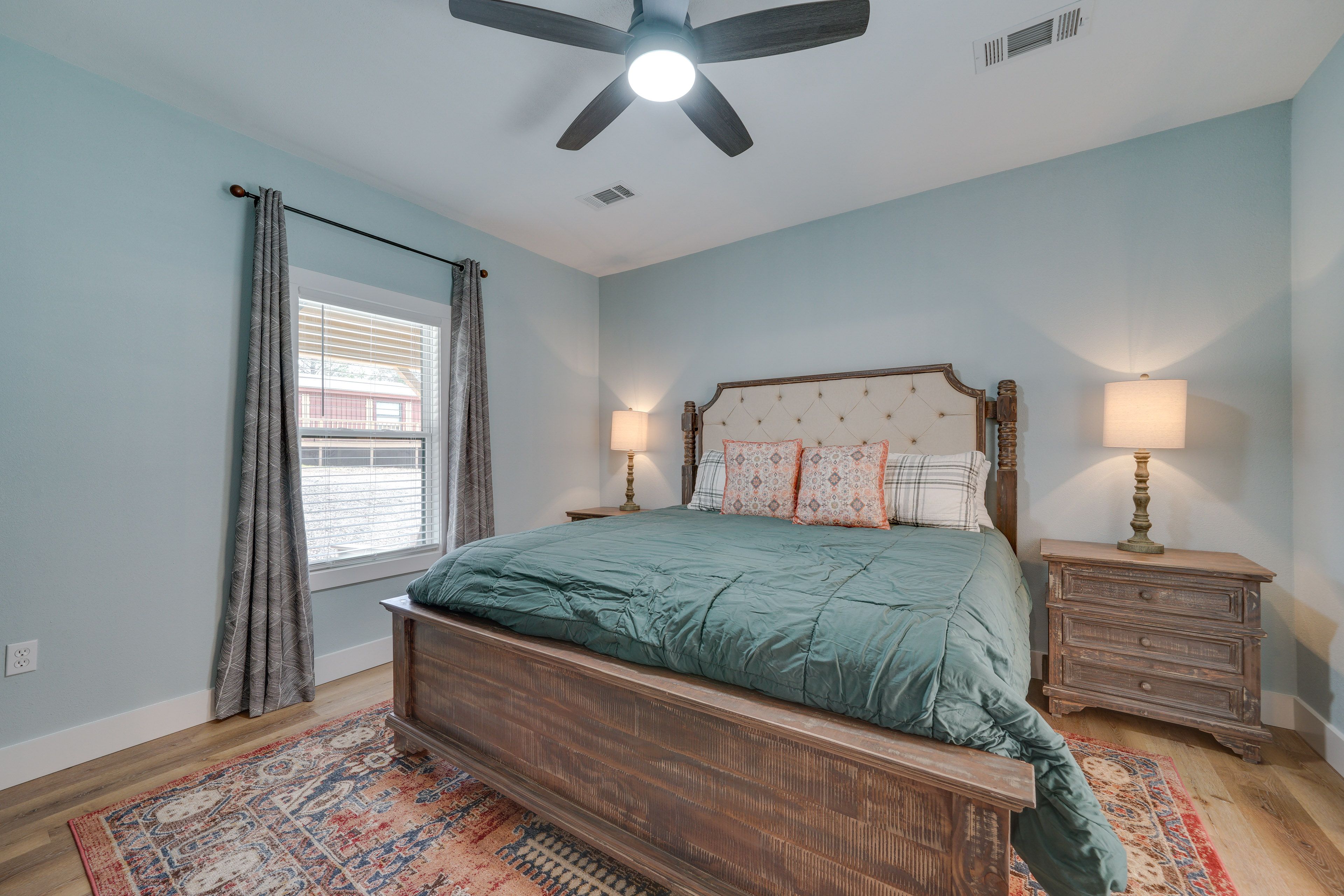 Bedroom 1 | King Bed | Linens Provided | En-Suite Bathroom