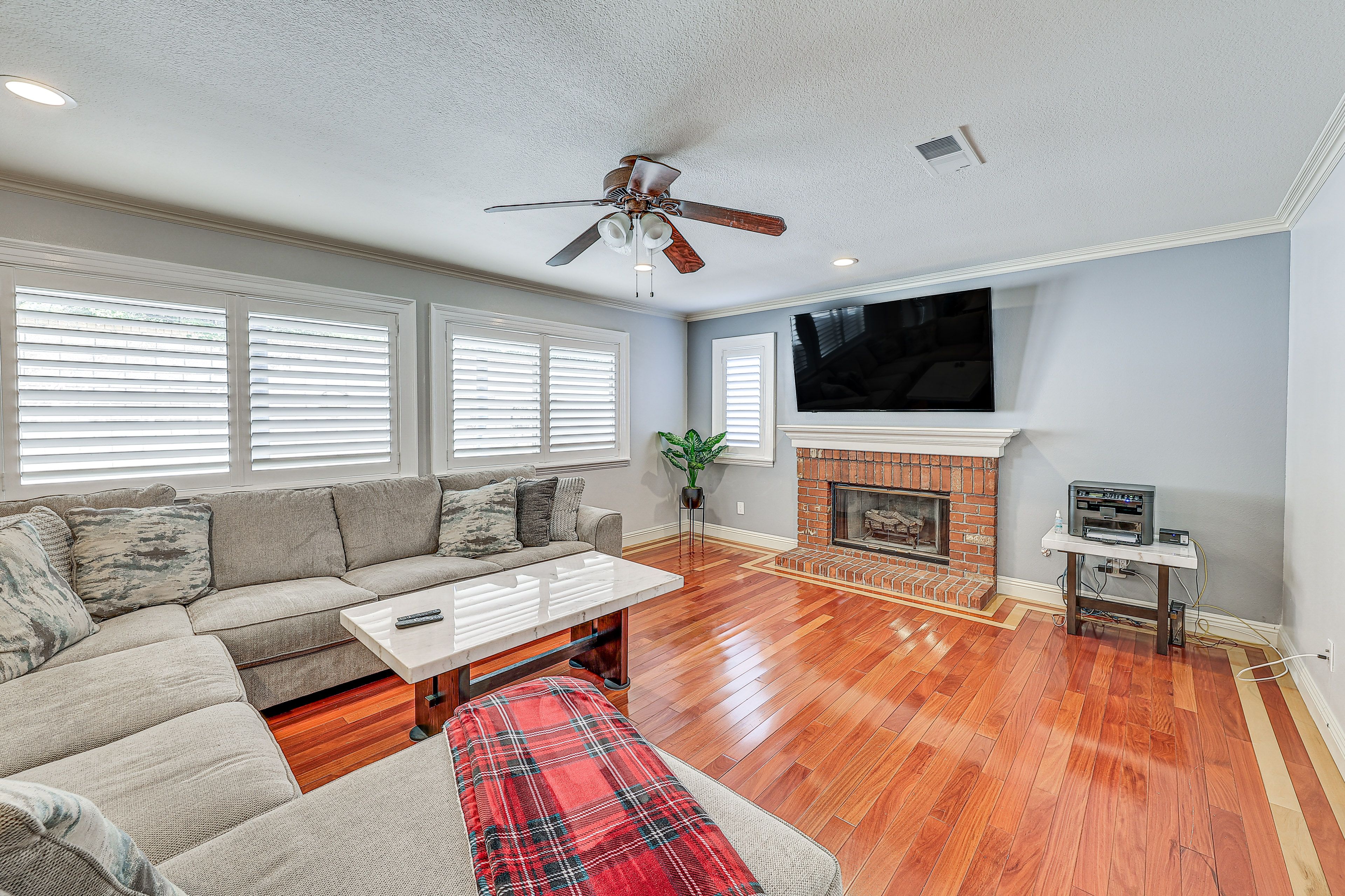 Living Room | 1st Floor | Gas Fireplace | Smart TV